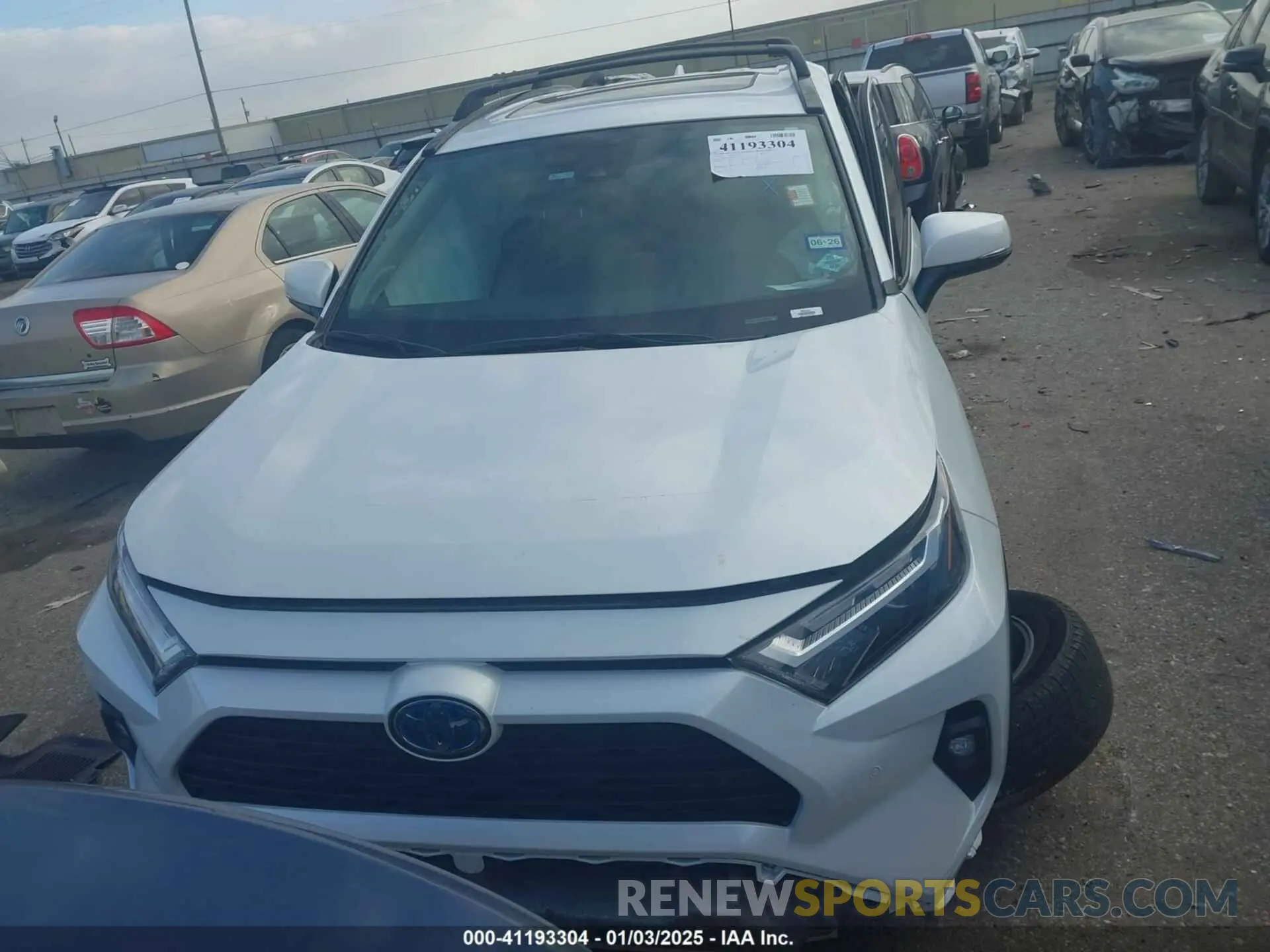13 fotografías del automóvil dañado 4T3B6RFV1RU163120 TOYOTA RAV4 HYBRID 2024