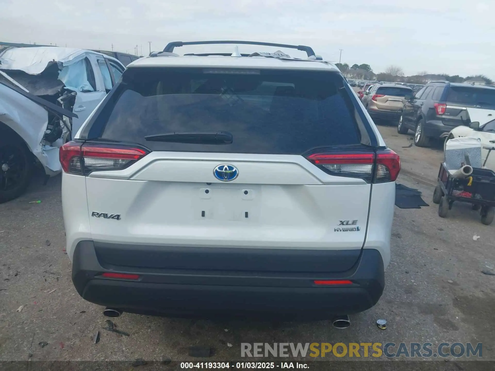 17 fotografías del automóvil dañado 4T3B6RFV1RU163120 TOYOTA RAV4 HYBRID 2024