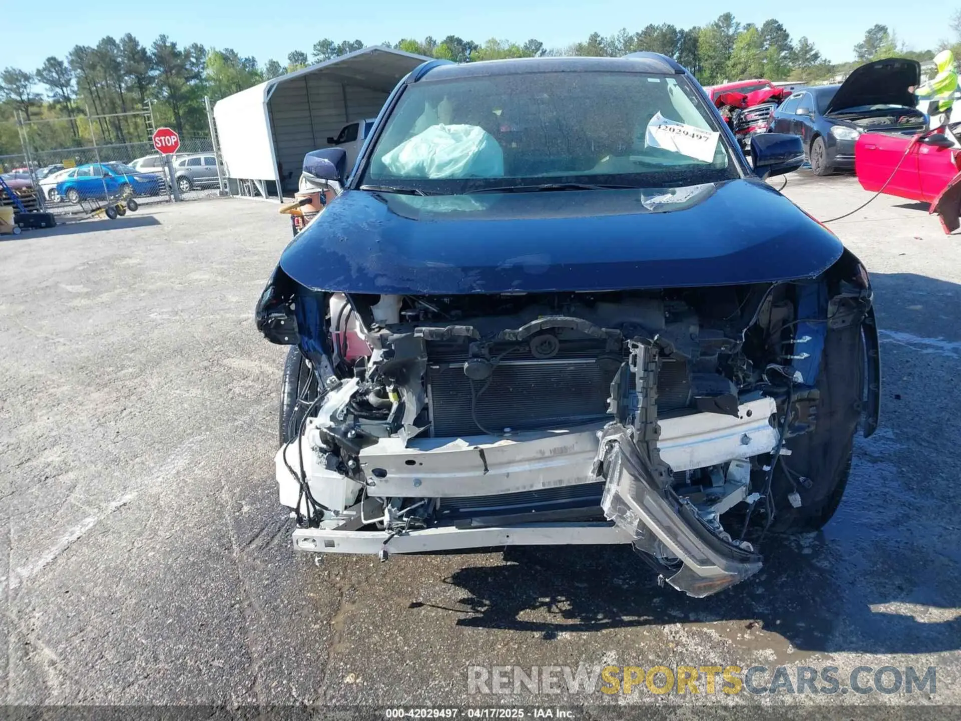 12 fotografías del automóvil dañado 4T3B6RFV5RU146160 TOYOTA RAV4 HYBRID 2024
