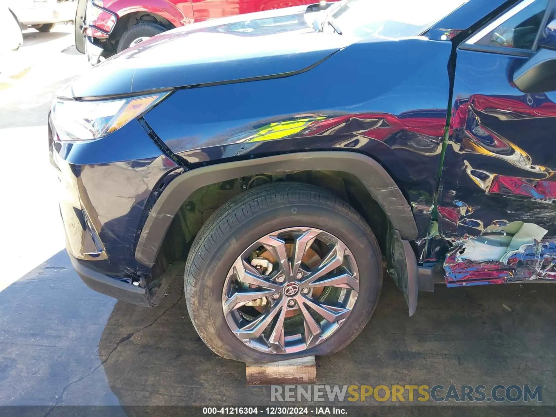 17 fotografías del automóvil dañado 4T3B6RFV9RU150275 TOYOTA RAV4 HYBRID 2024