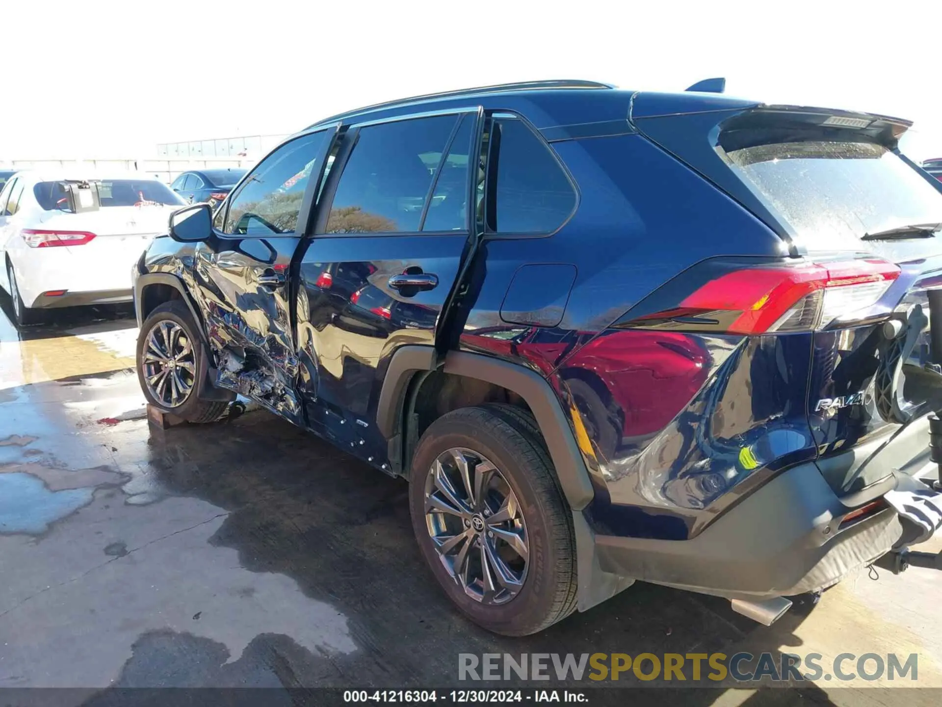 19 fotografías del automóvil dañado 4T3B6RFV9RU150275 TOYOTA RAV4 HYBRID 2024