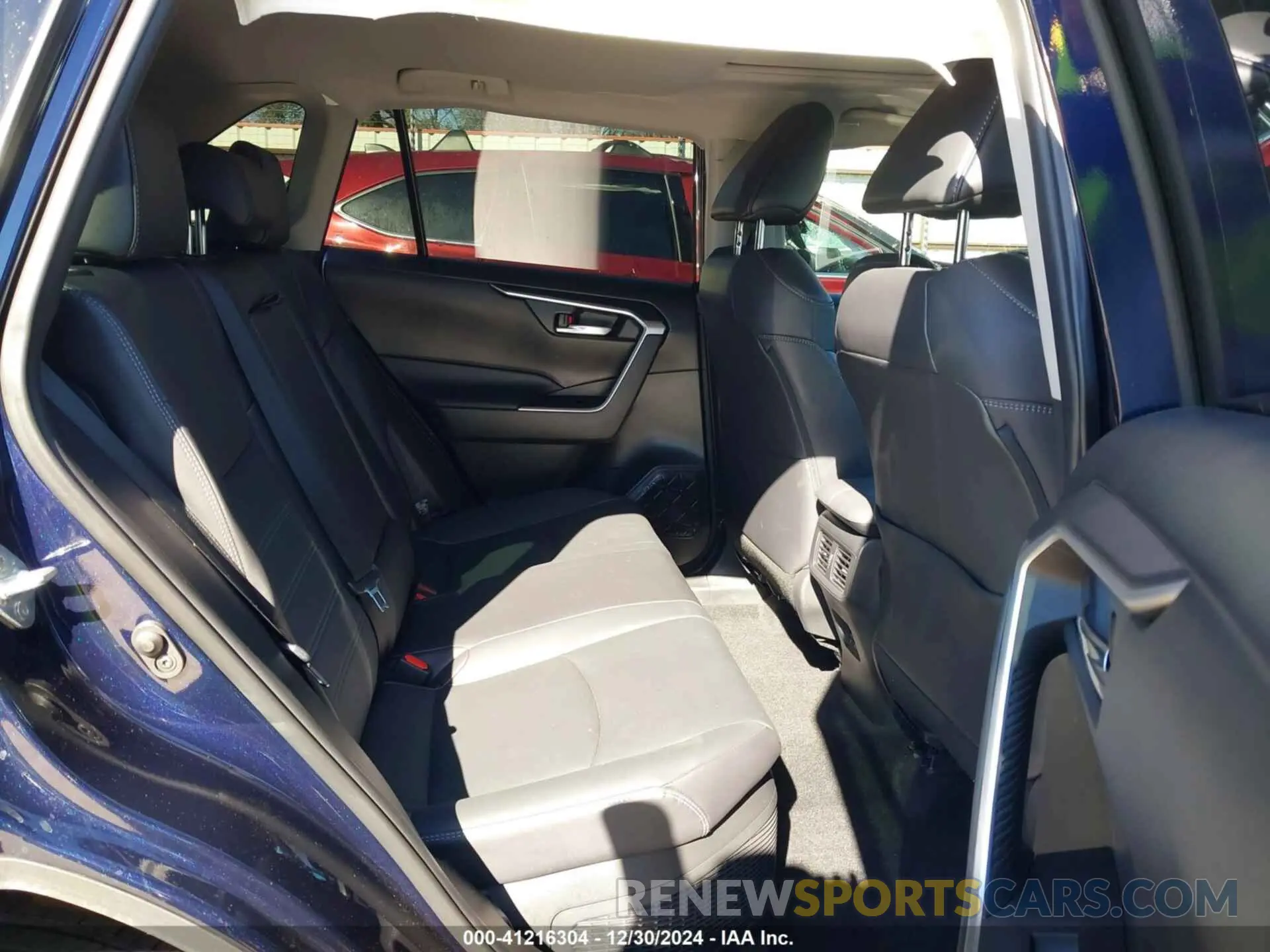8 fotografías del automóvil dañado 4T3B6RFV9RU150275 TOYOTA RAV4 HYBRID 2024