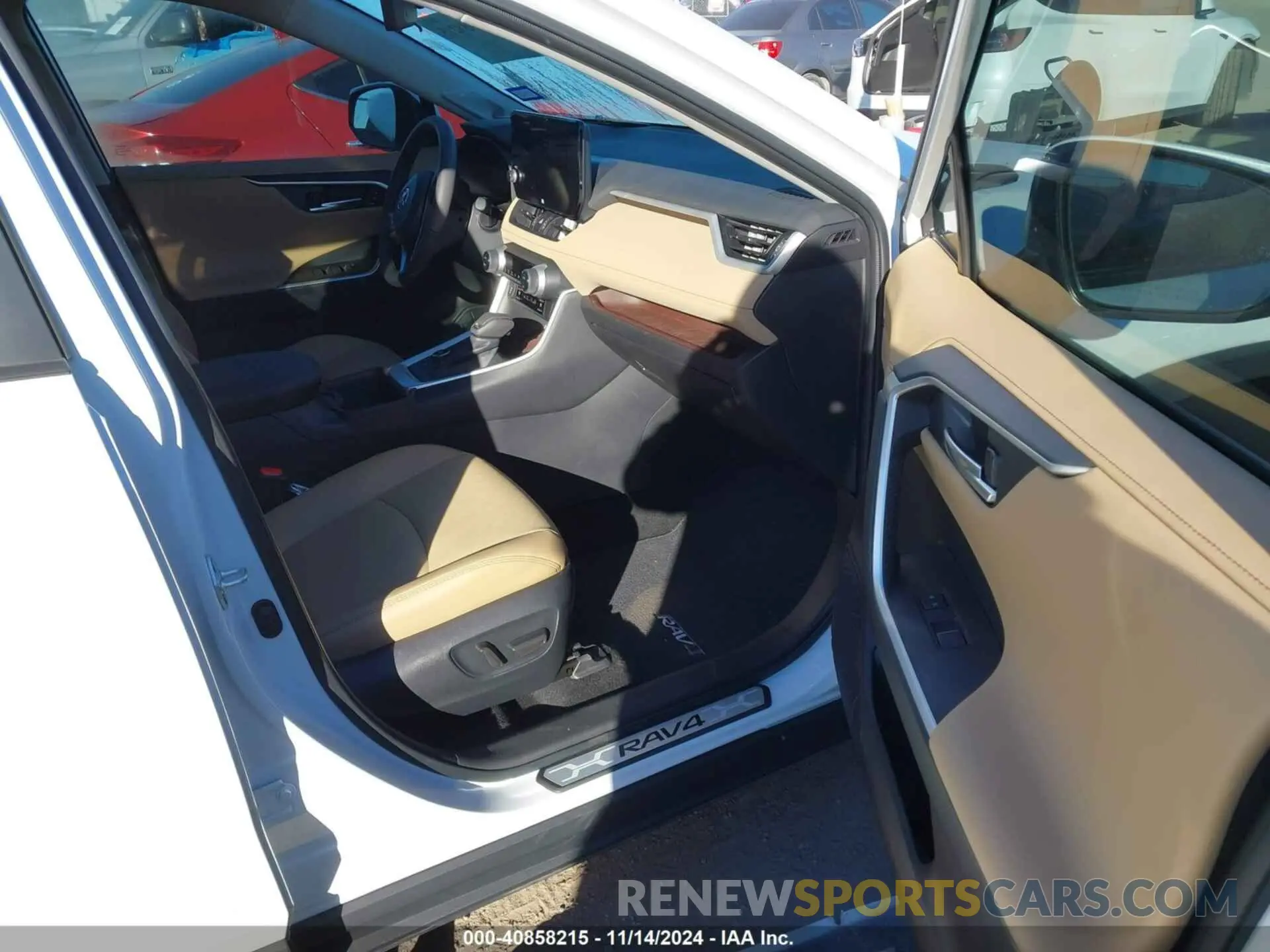 5 fotografías del automóvil dañado 4T3D6RFV0RU145040 TOYOTA RAV4 HYBRID 2024