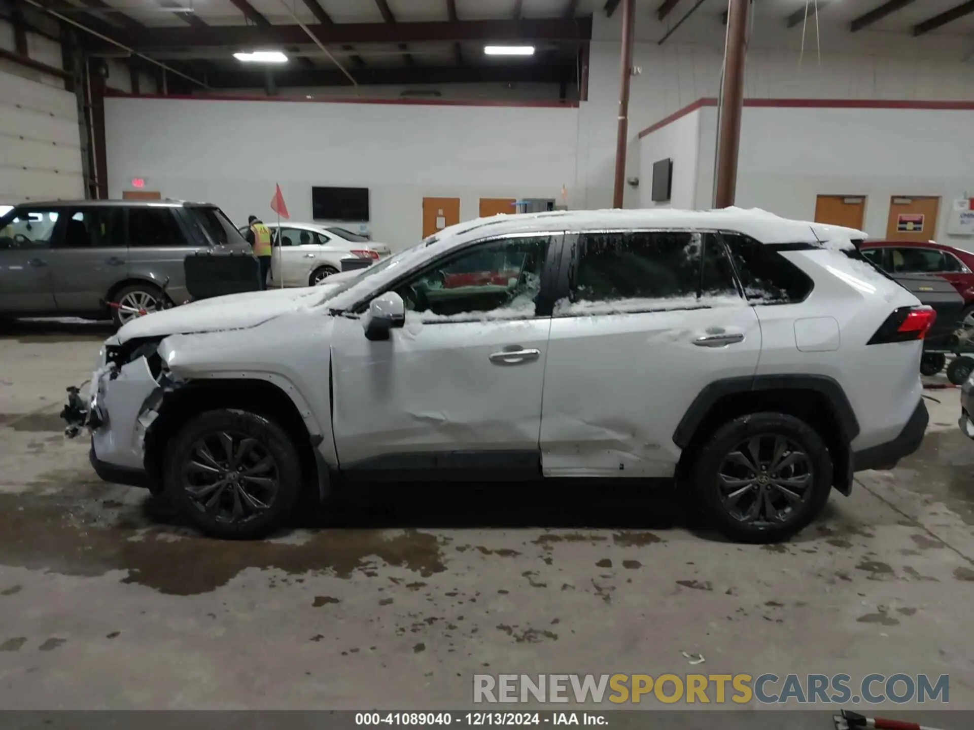 14 fotografías del automóvil dañado 4T3D6RFV5RU141291 TOYOTA RAV4 HYBRID 2024