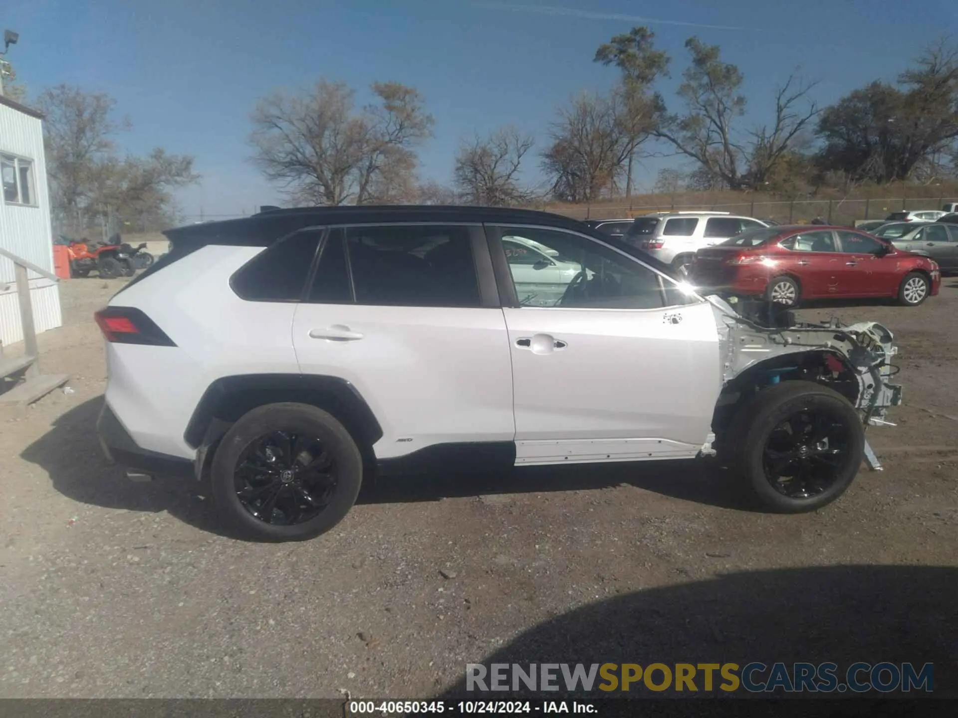 14 fotografías del automóvil dañado 4T3E6RFV0RU167463 TOYOTA RAV4 HYBRID 2024
