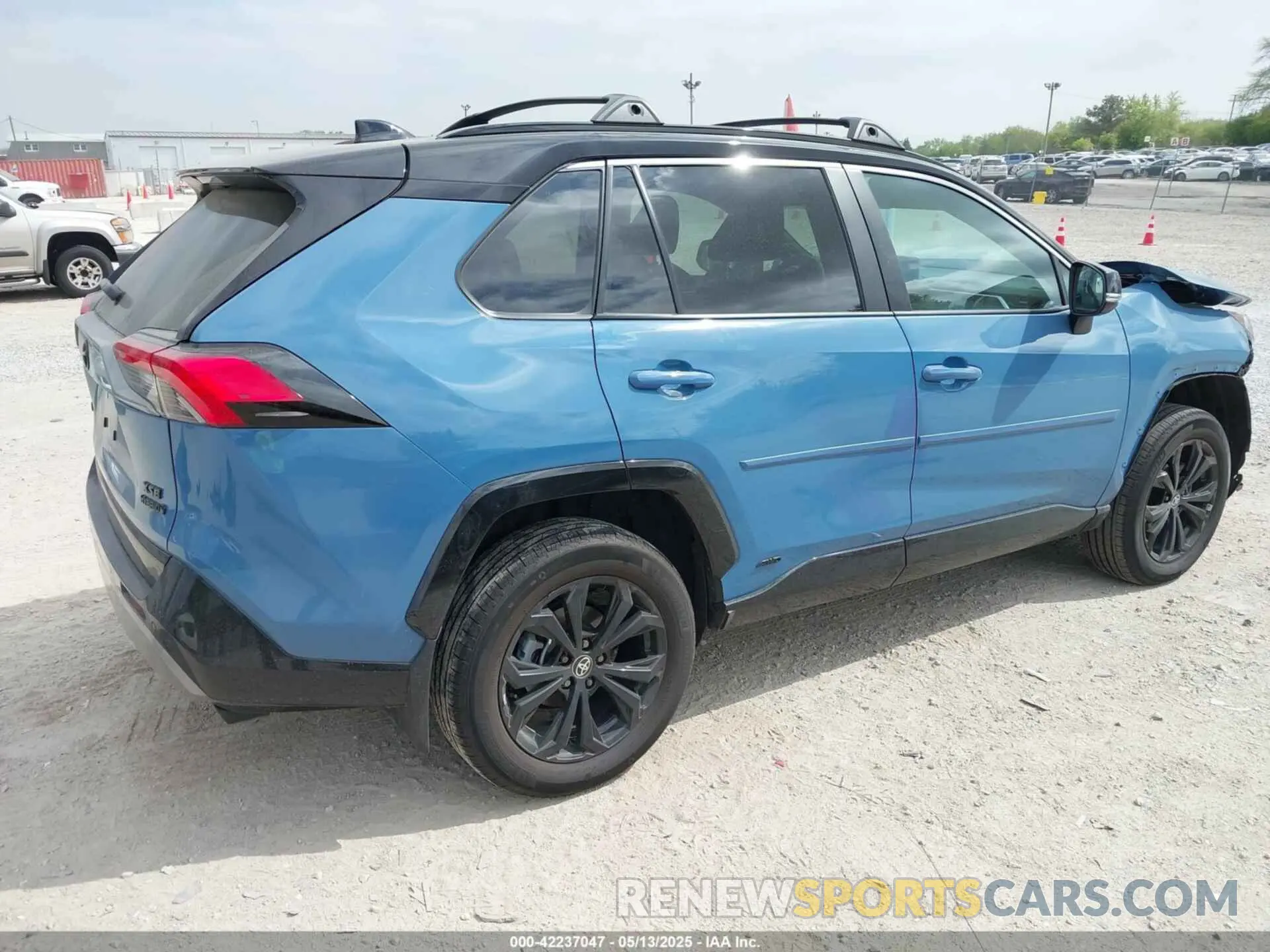 4 fotografías del automóvil dañado 4T3E6RFV4RU163271 TOYOTA RAV4 HYBRID 2024