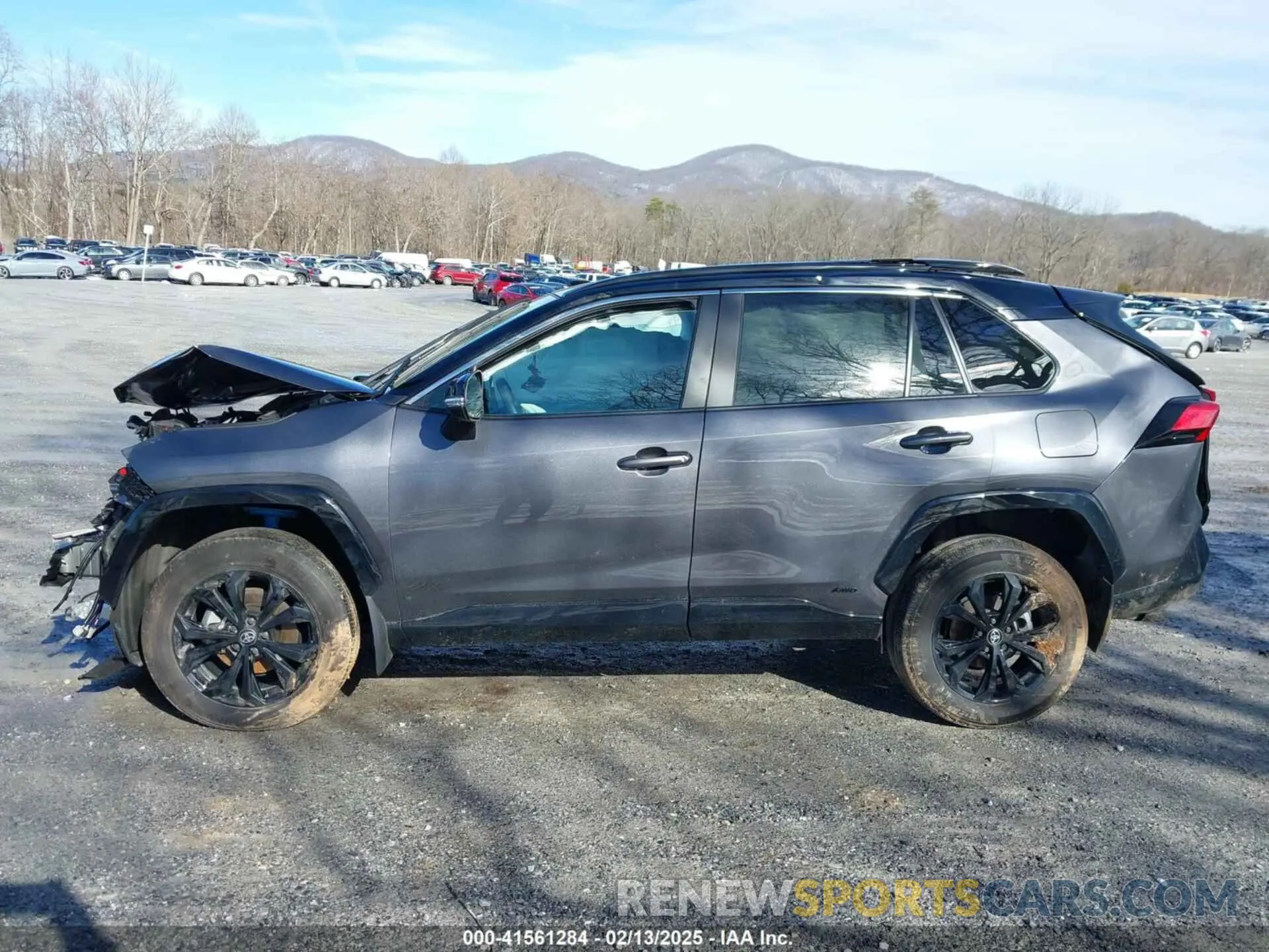 15 fotografías del automóvil dañado 4T3E6RFV6RU144463 TOYOTA RAV4 HYBRID 2024