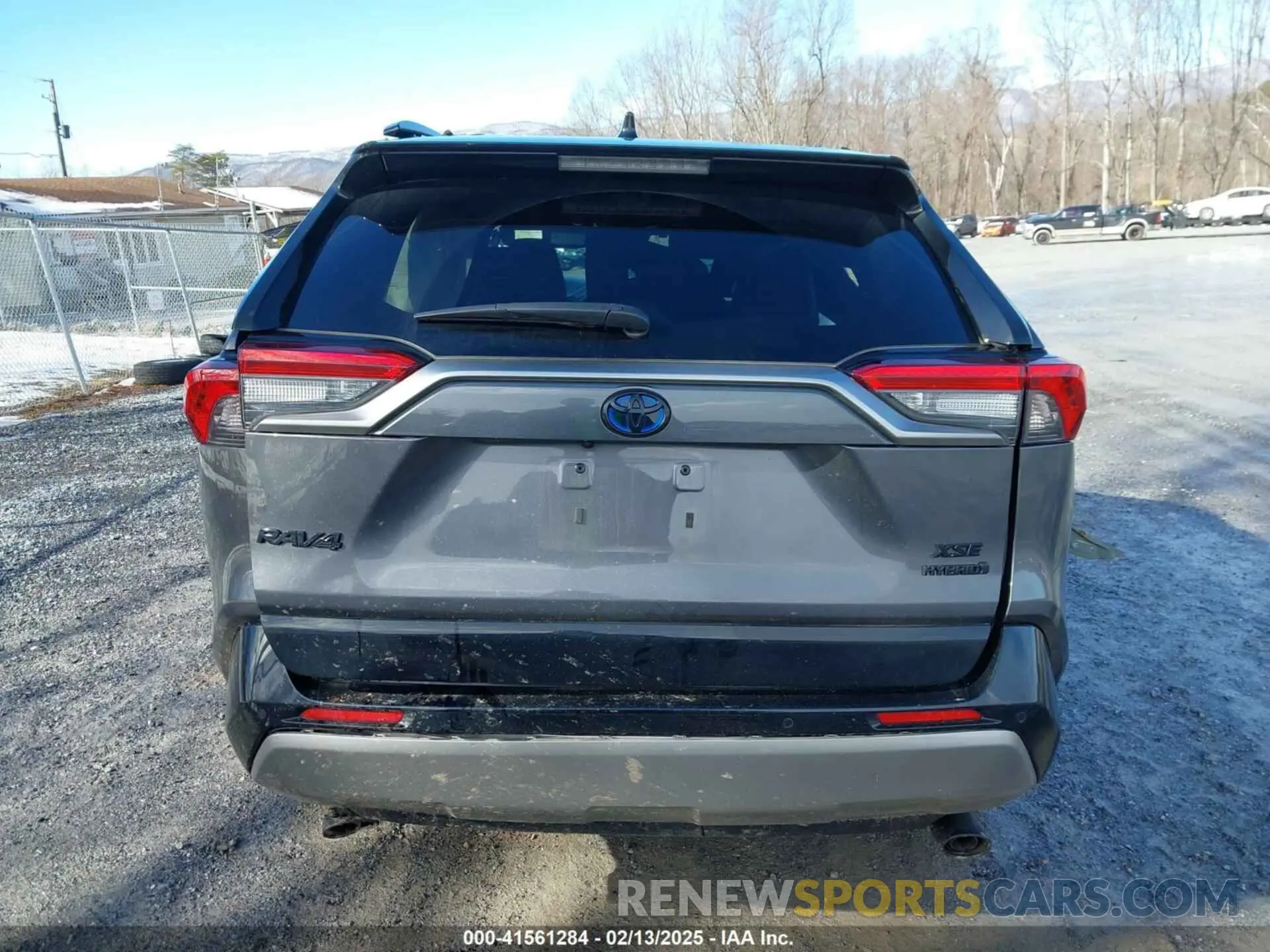 17 fotografías del automóvil dañado 4T3E6RFV6RU144463 TOYOTA RAV4 HYBRID 2024