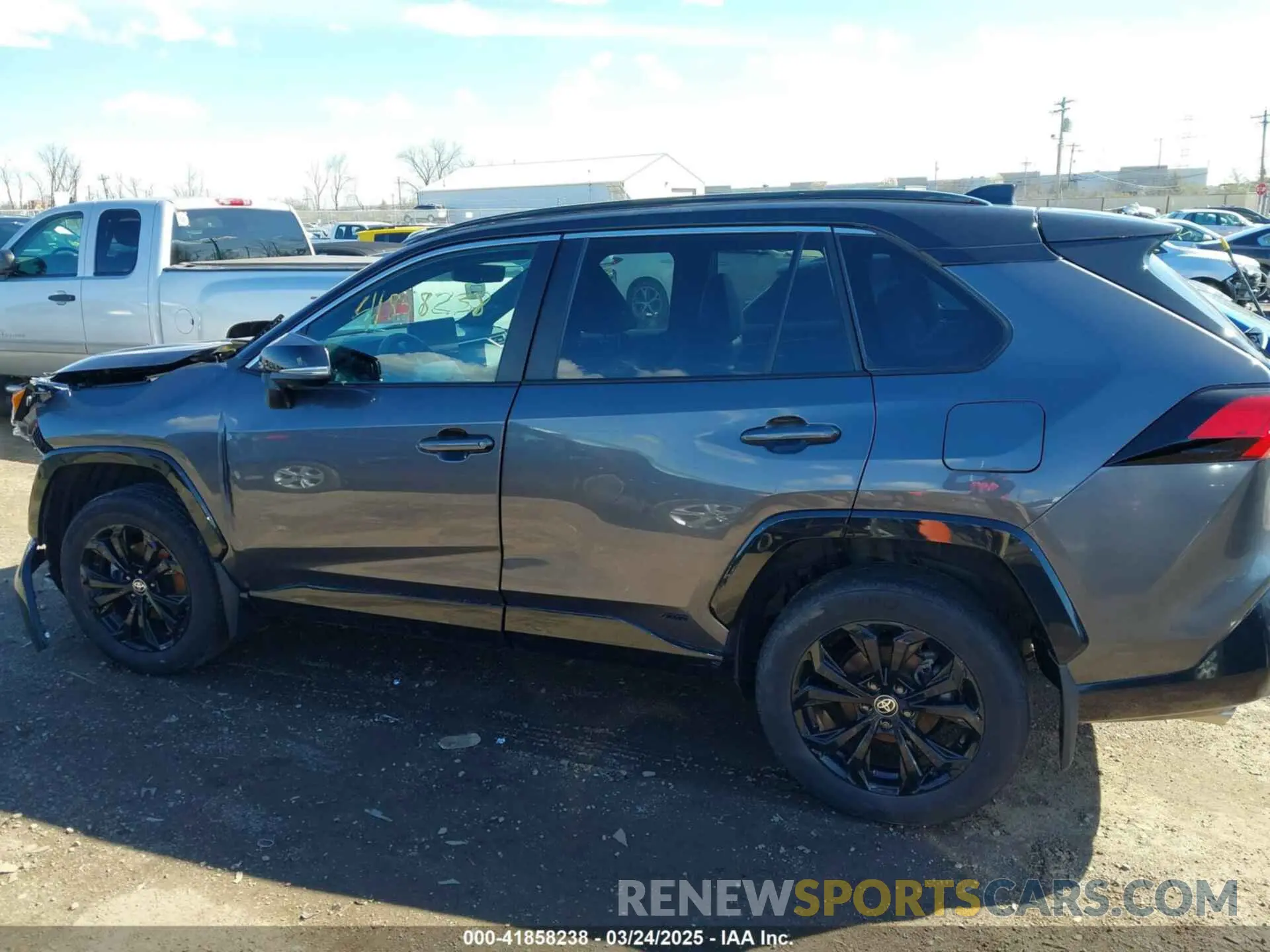 14 fotografías del automóvil dañado 4T3E6RFV7RU147226 TOYOTA RAV4 HYBRID 2024