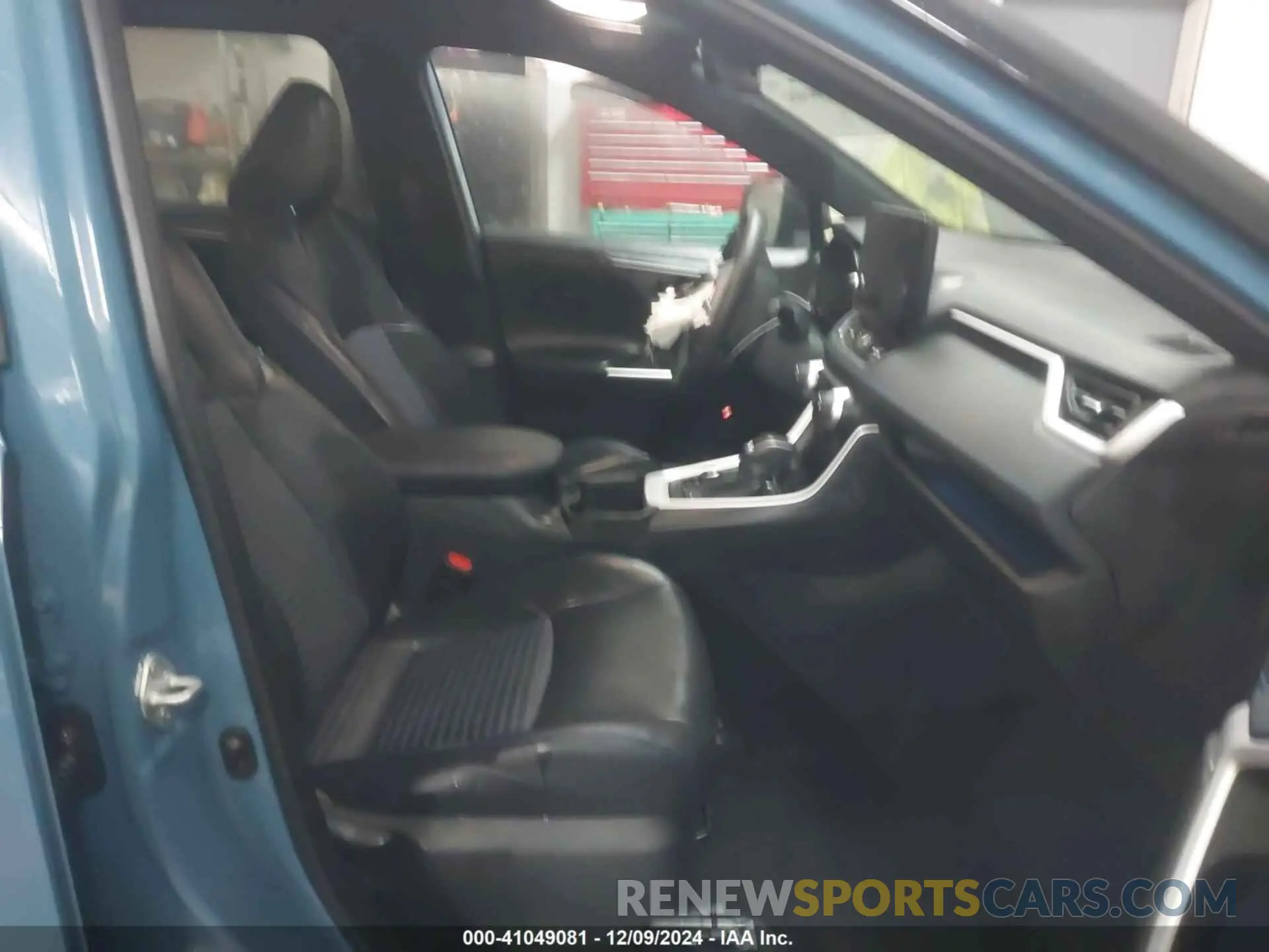 5 fotografías del automóvil dañado 4T3E6RFVXRU166627 TOYOTA RAV4 HYBRID 2024