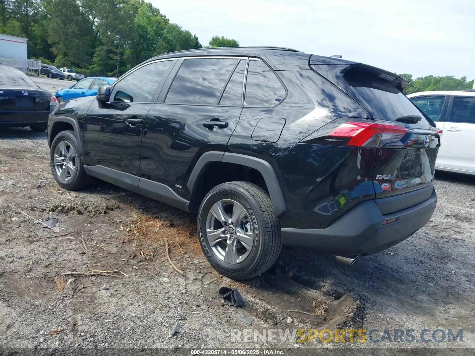 3 fotografías del automóvil dañado 4T3LWRFV1RU128503 TOYOTA RAV4 HYBRID 2024