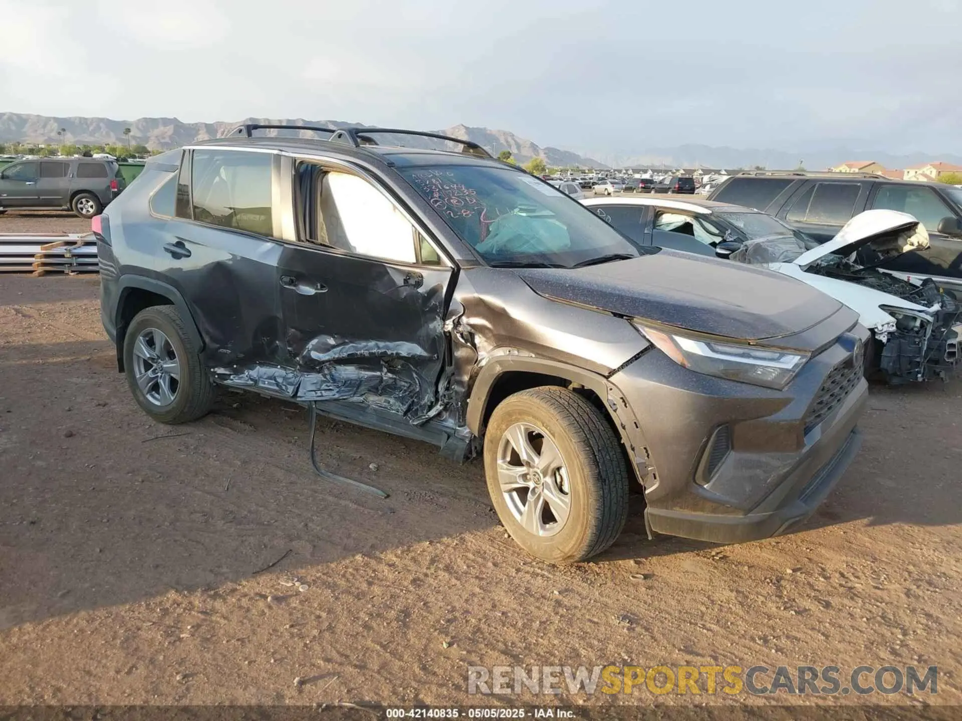 1 fotografías del automóvil dañado 4T3LWRFV2RU117235 TOYOTA RAV4 HYBRID 2024