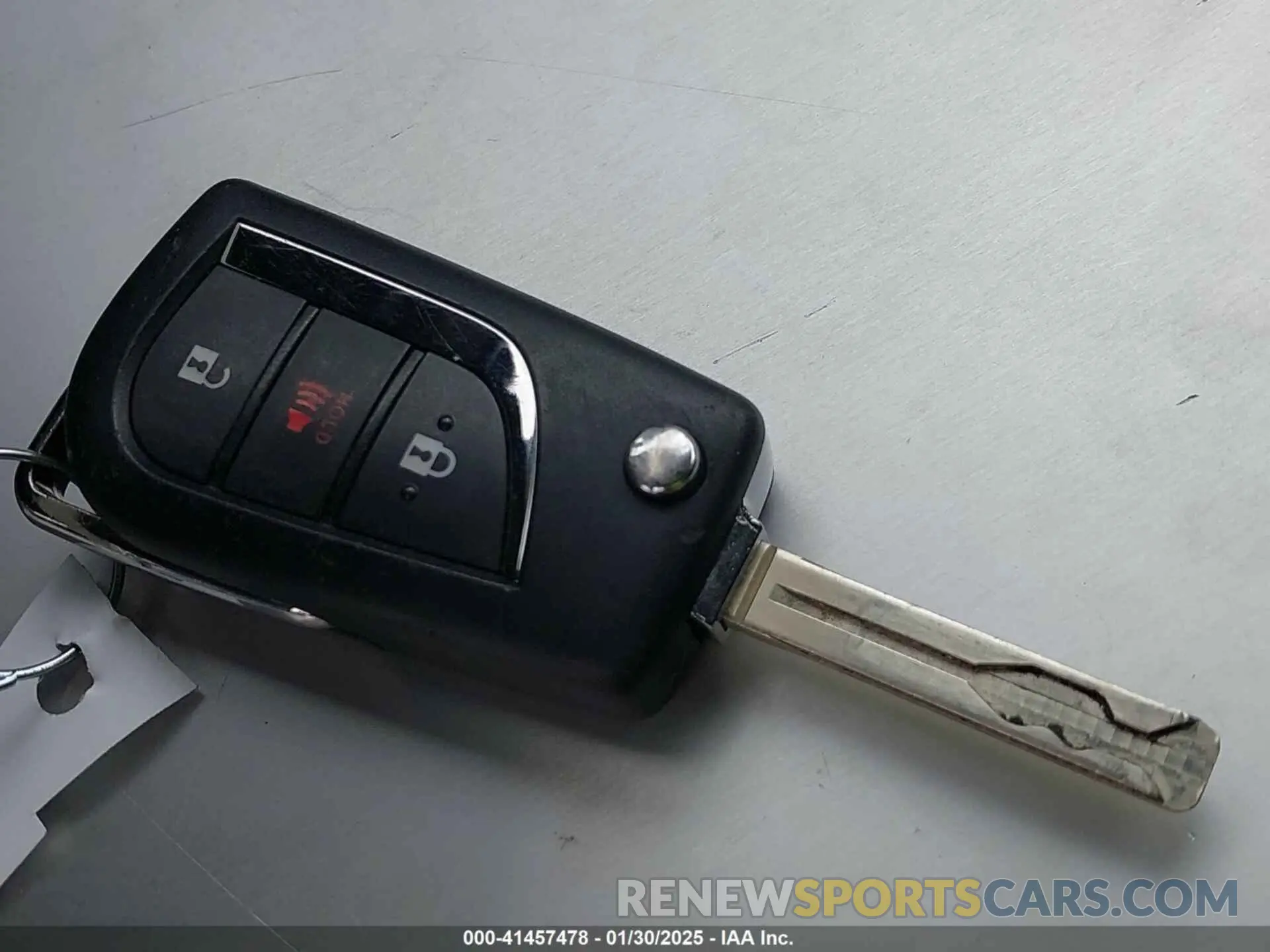 11 fotografías del automóvil dañado 4T3MWRFV1RU133124 TOYOTA RAV4 HYBRID 2024