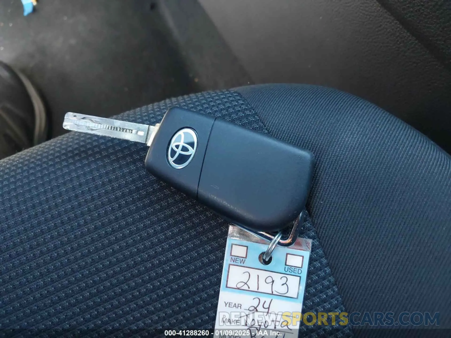 11 fotografías del automóvil dañado 4T3MWRFV5RU119663 TOYOTA RAV4 HYBRID 2024