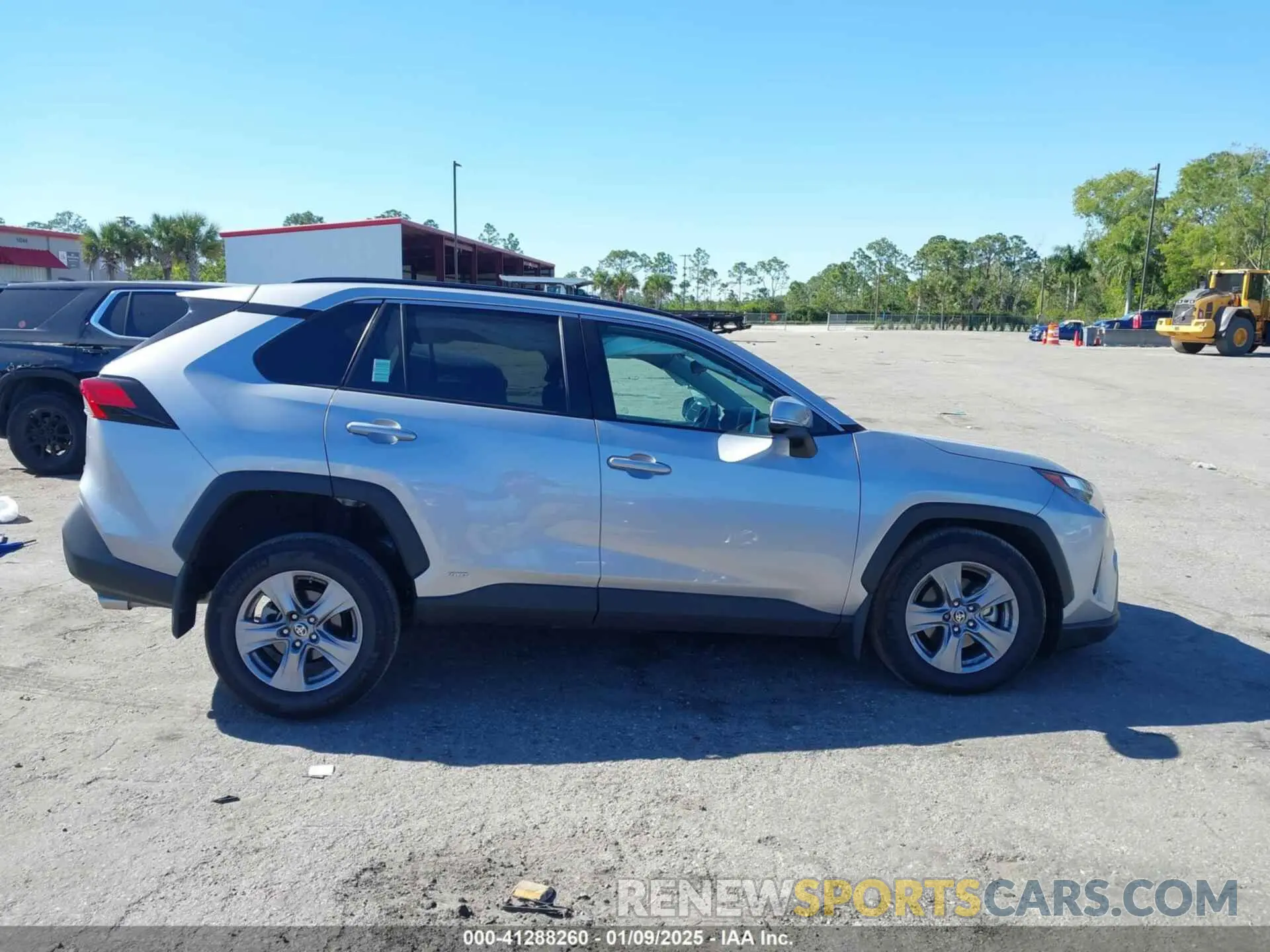 14 fotografías del automóvil dañado 4T3MWRFV5RU119663 TOYOTA RAV4 HYBRID 2024