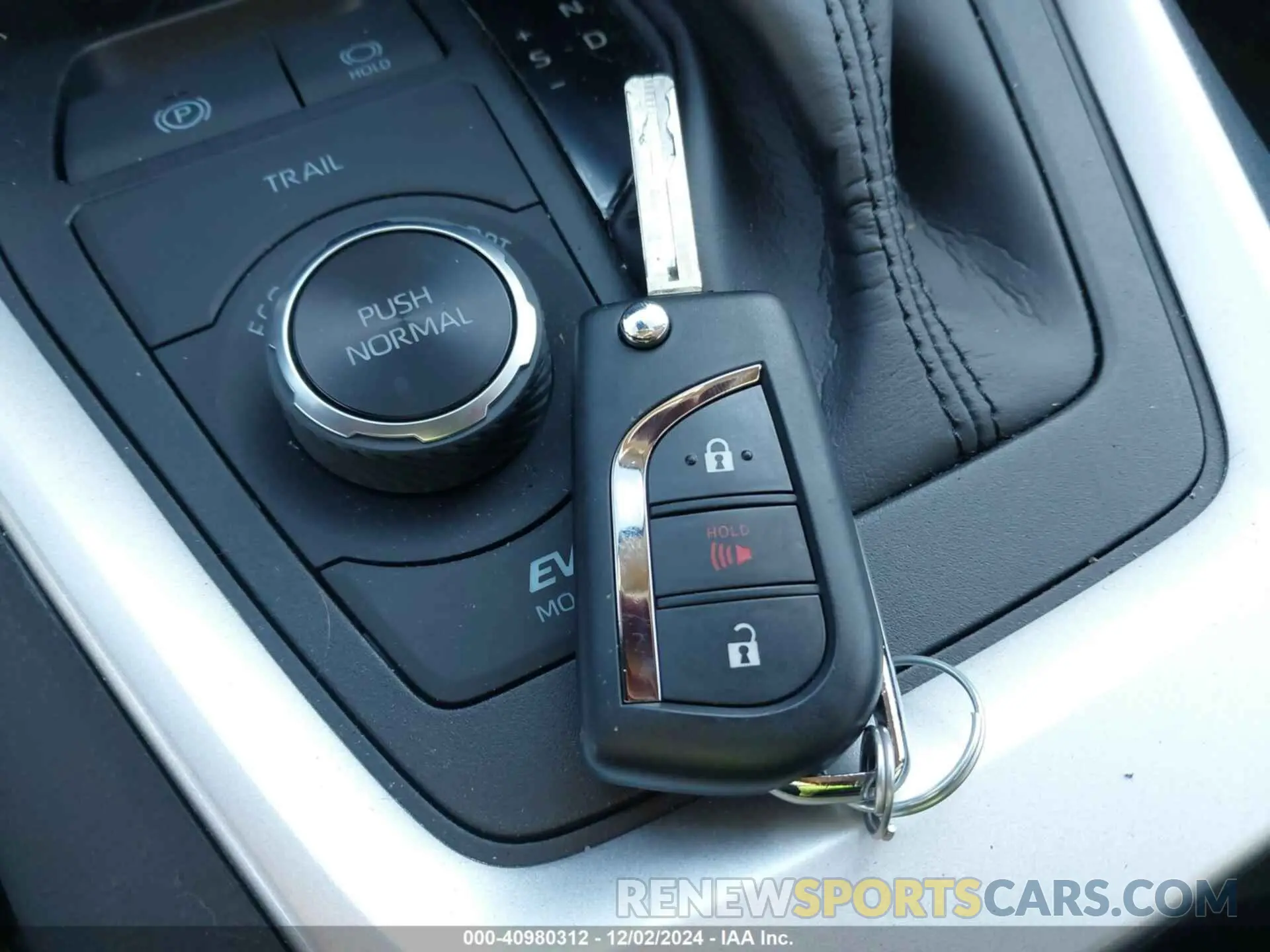 11 fotografías del automóvil dañado 4T3MWRFV6RU157726 TOYOTA RAV4 HYBRID 2024