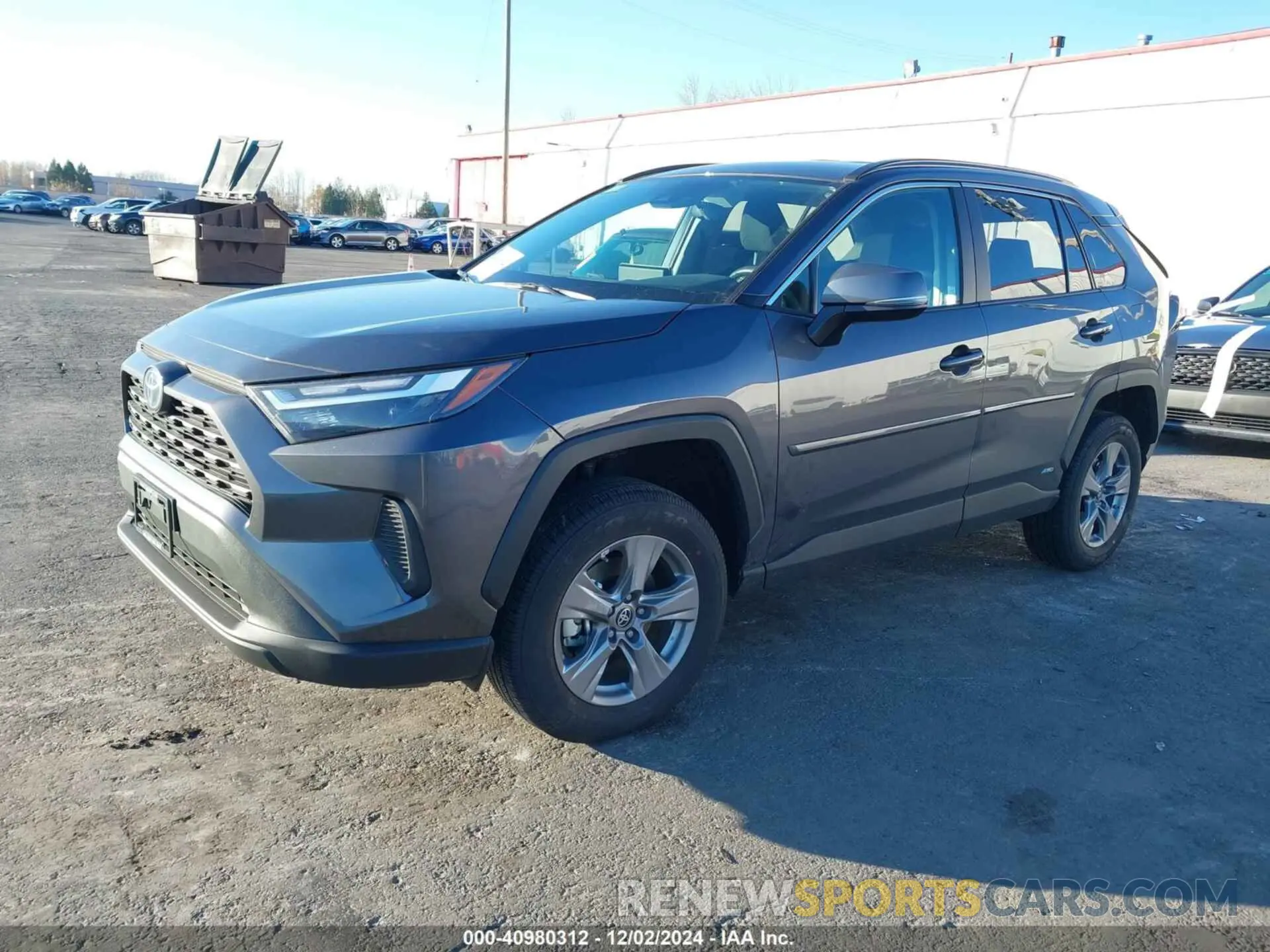 2 fotografías del automóvil dañado 4T3MWRFV6RU157726 TOYOTA RAV4 HYBRID 2024
