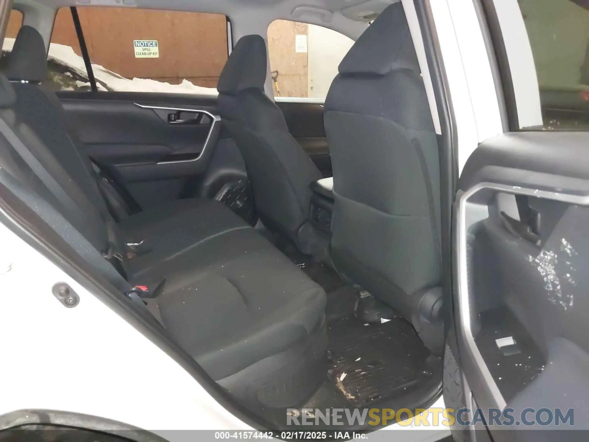 8 fotografías del automóvil dañado 4T3MWRFV8RU133105 TOYOTA RAV4 HYBRID 2024
