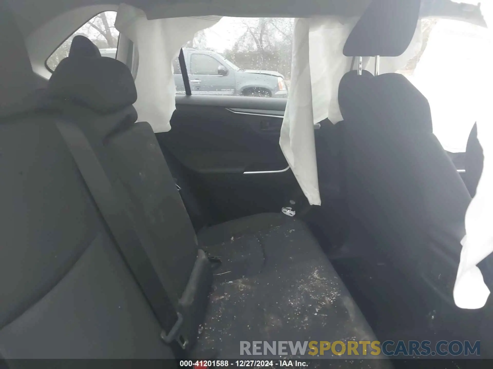8 fotografías del automóvil dañado 4T3MWRFV8RU157551 TOYOTA RAV4 HYBRID 2024