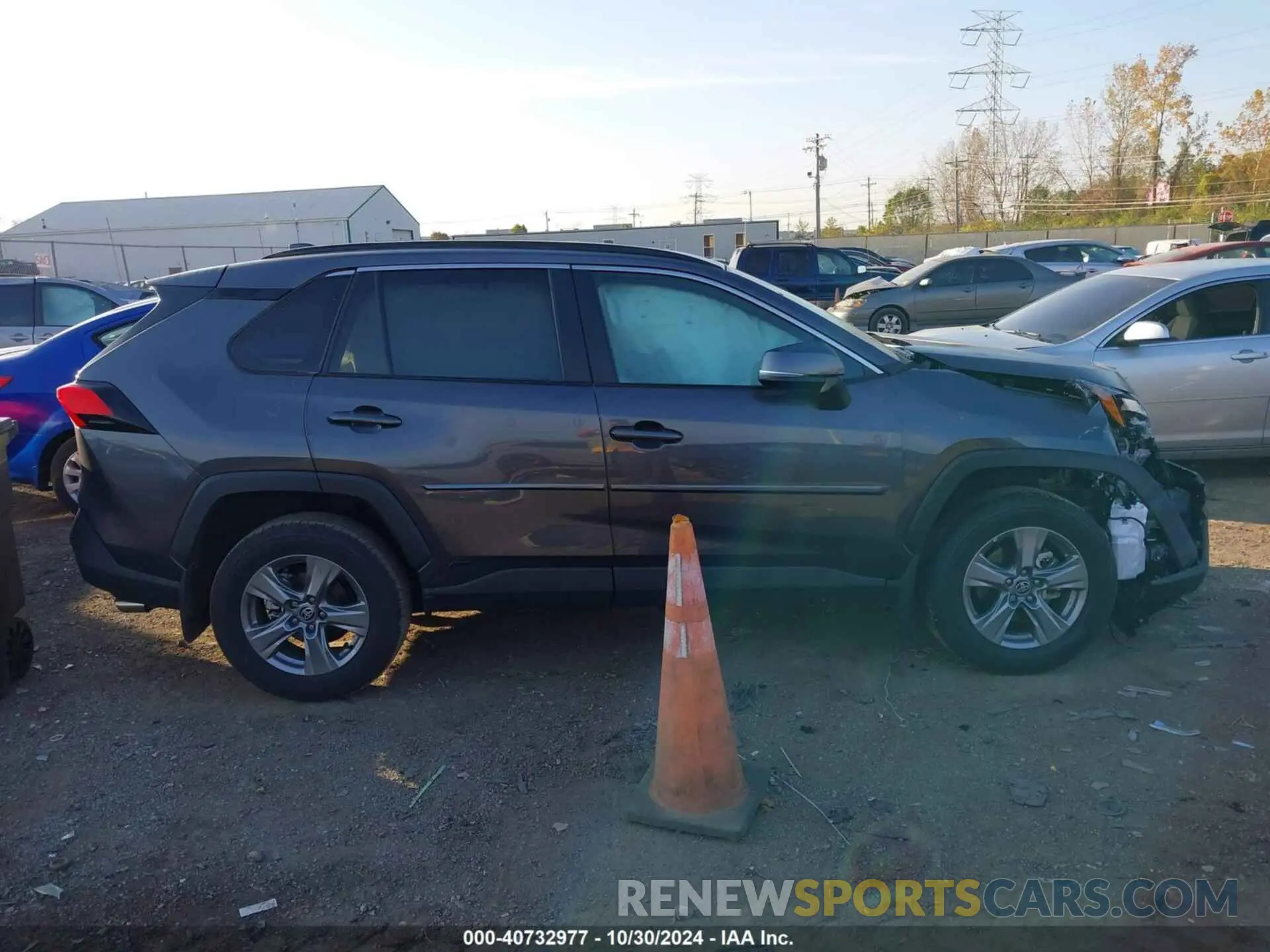 13 fotografías del automóvil dañado 4T3RWRFV0RU137381 TOYOTA RAV4 HYBRID 2024