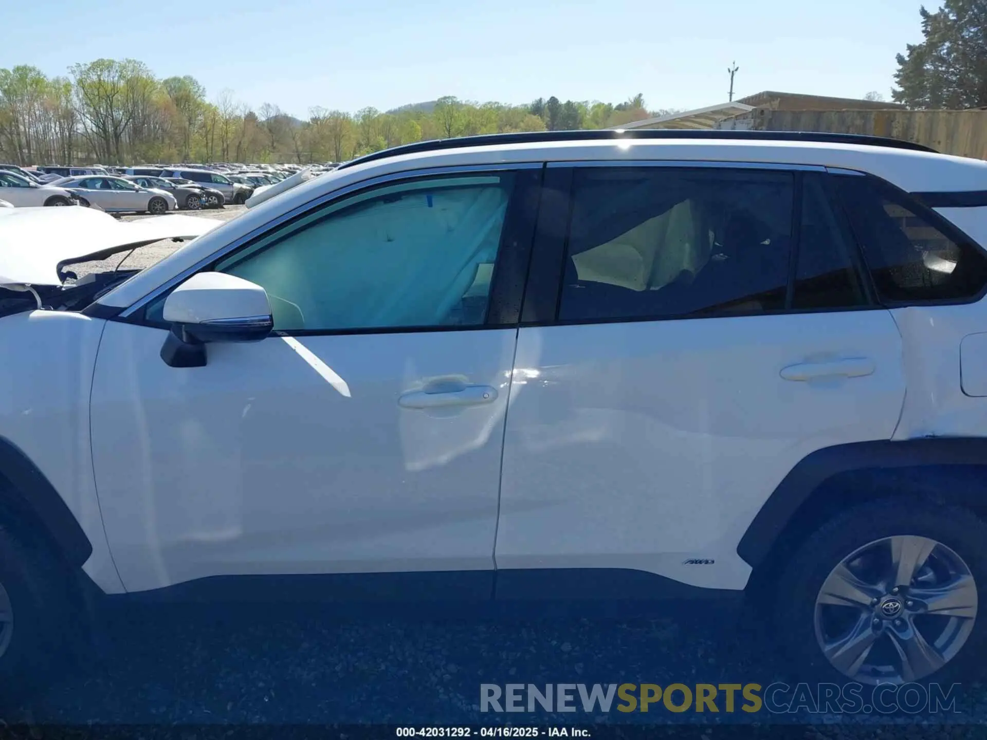 14 fotografías del automóvil dañado 4T3RWRFV1RU129659 TOYOTA RAV4 HYBRID 2024