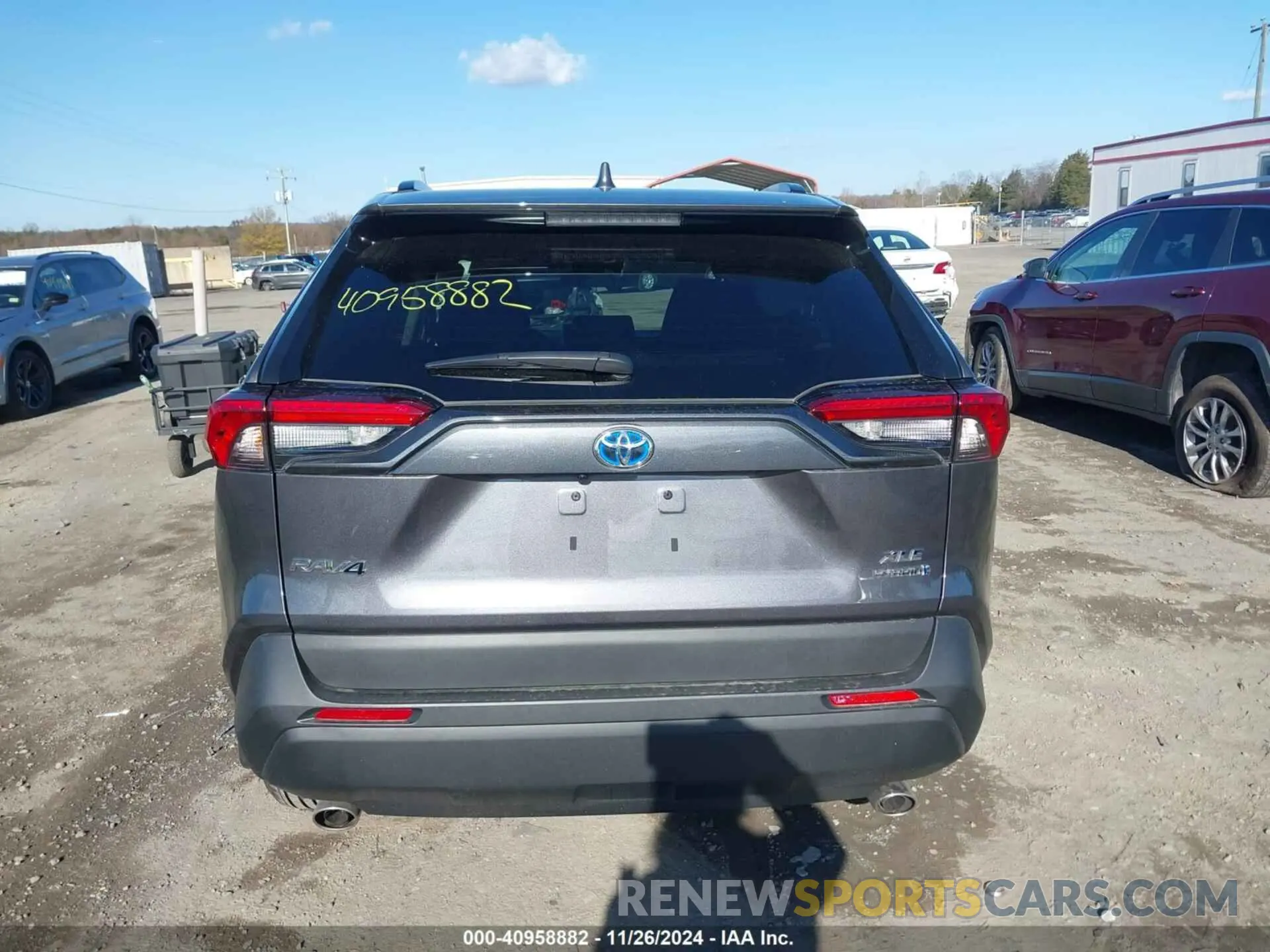 15 fotografías del automóvil dañado 4T3RWRFV2RU122221 TOYOTA RAV4 HYBRID 2024