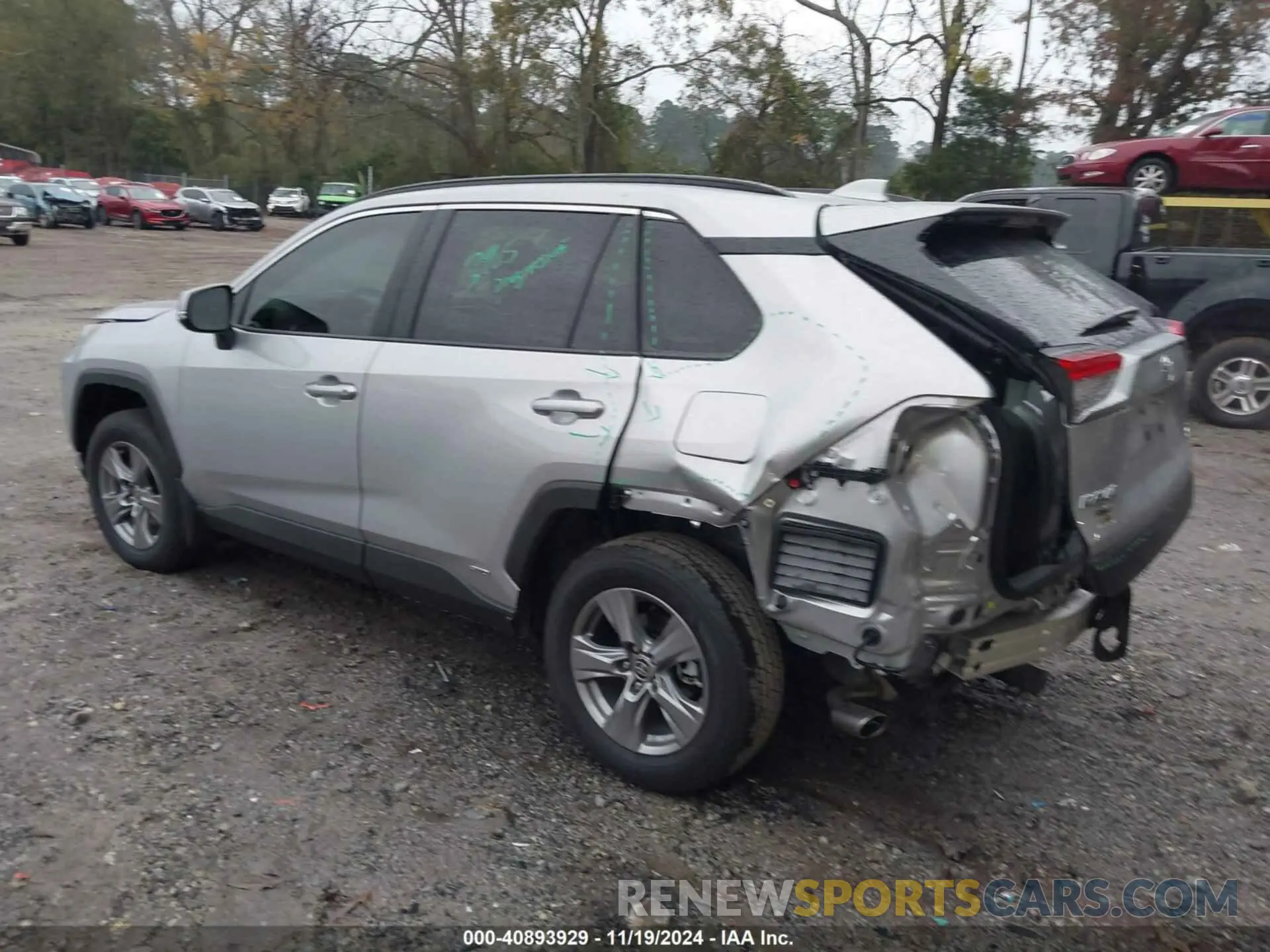 3 fotografías del automóvil dañado 4T3RWRFV3RU125919 TOYOTA RAV4 HYBRID 2024