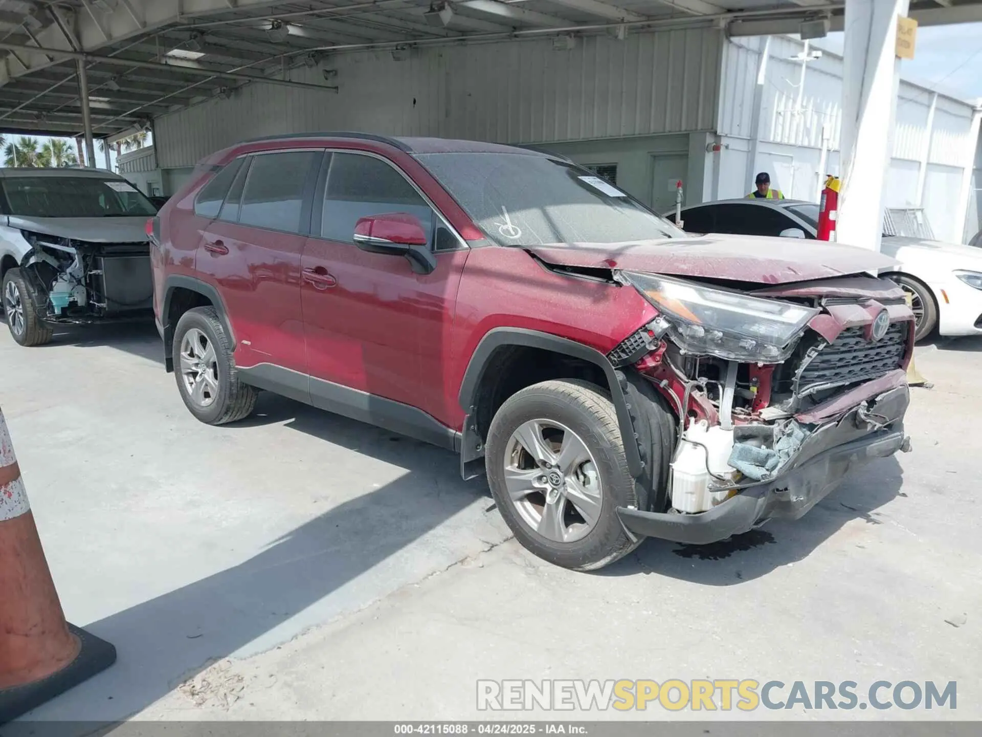 1 fotografías del automóvil dañado 4T3RWRFV3RU137956 TOYOTA RAV4 HYBRID 2024