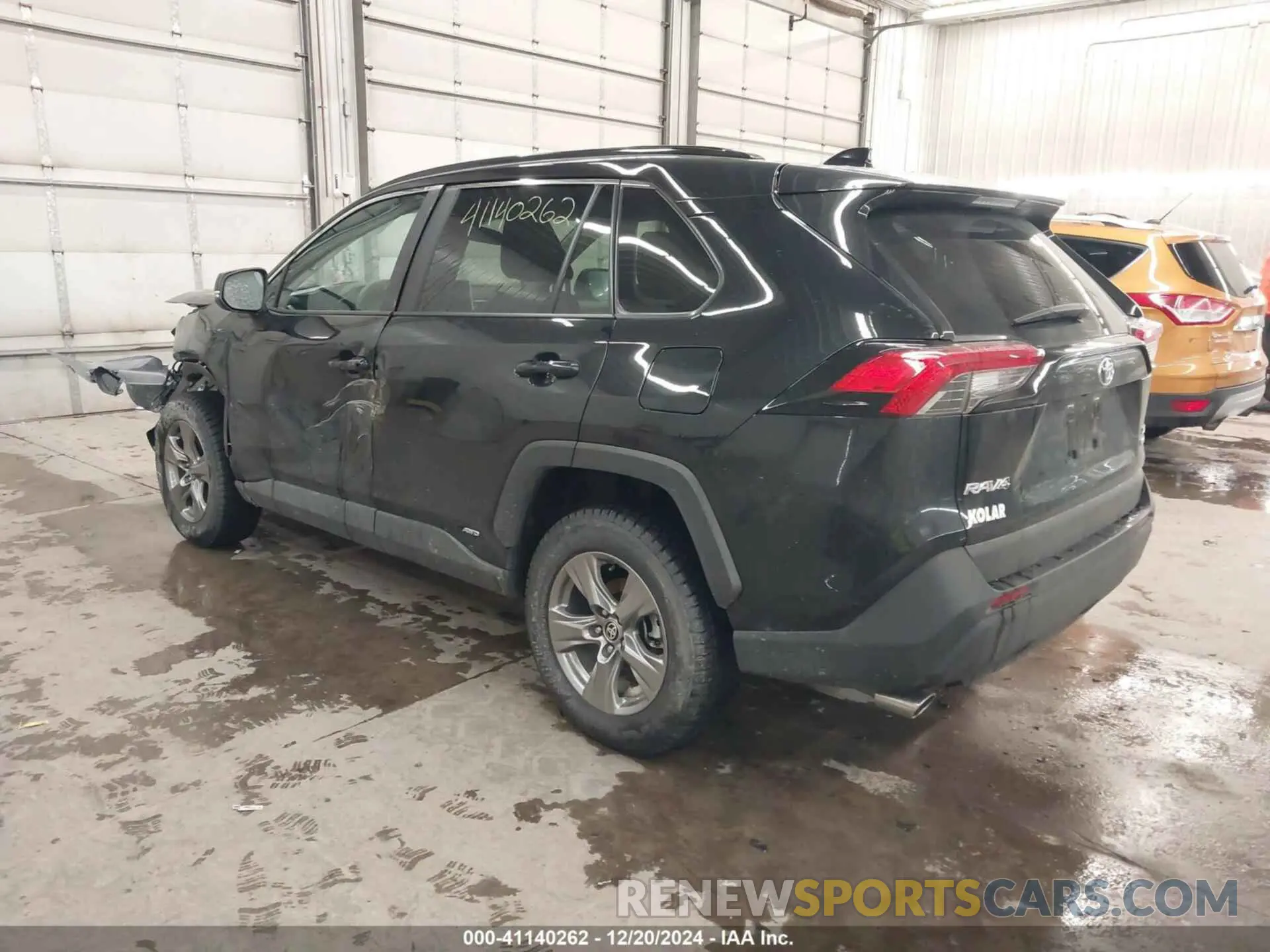 3 fotografías del automóvil dañado 4T3RWRFV5RU149039 TOYOTA RAV4 HYBRID 2024