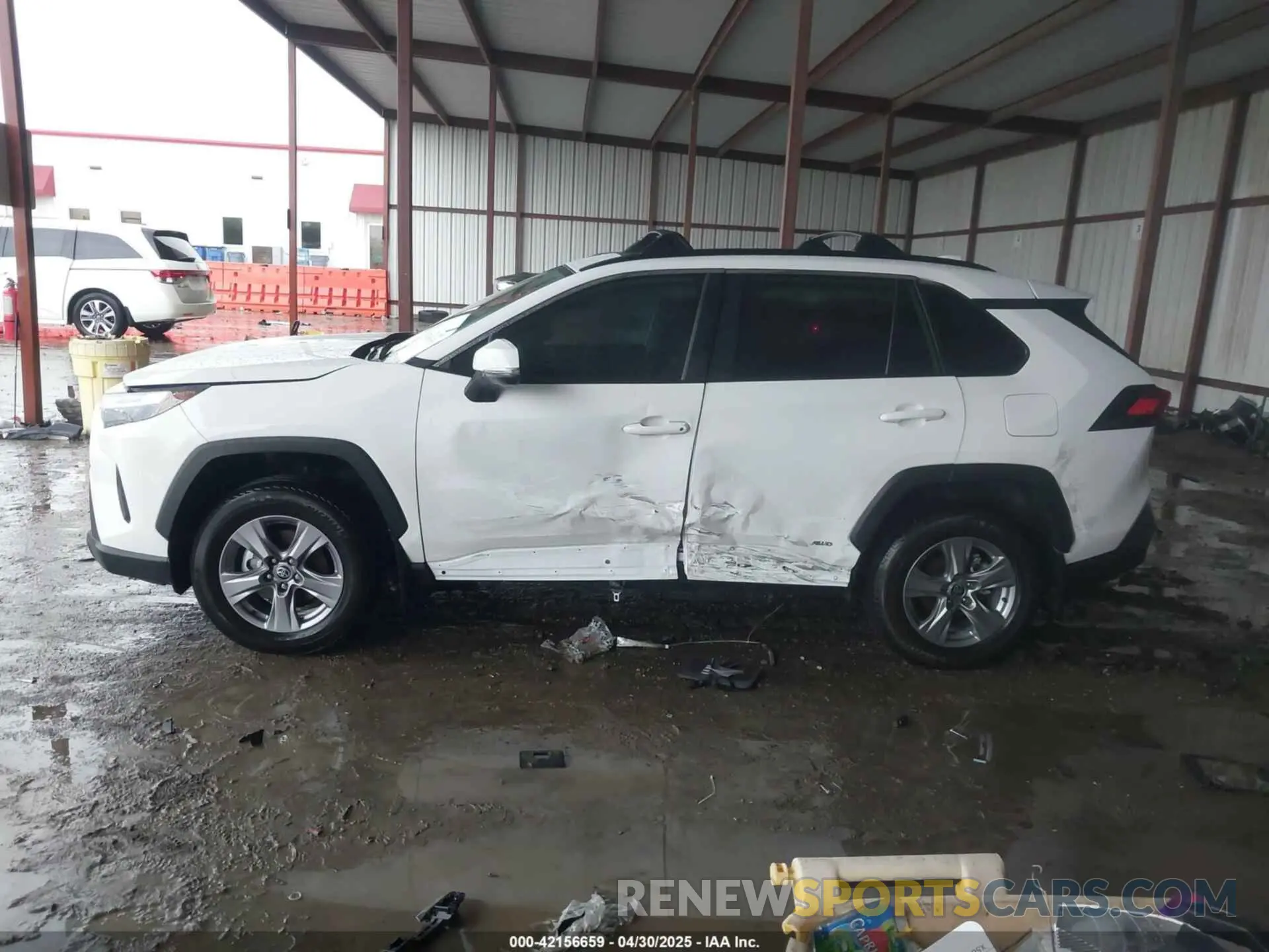 14 fotografías del automóvil dañado 4T3RWRFV6RU117636 TOYOTA RAV4 HYBRID 2024