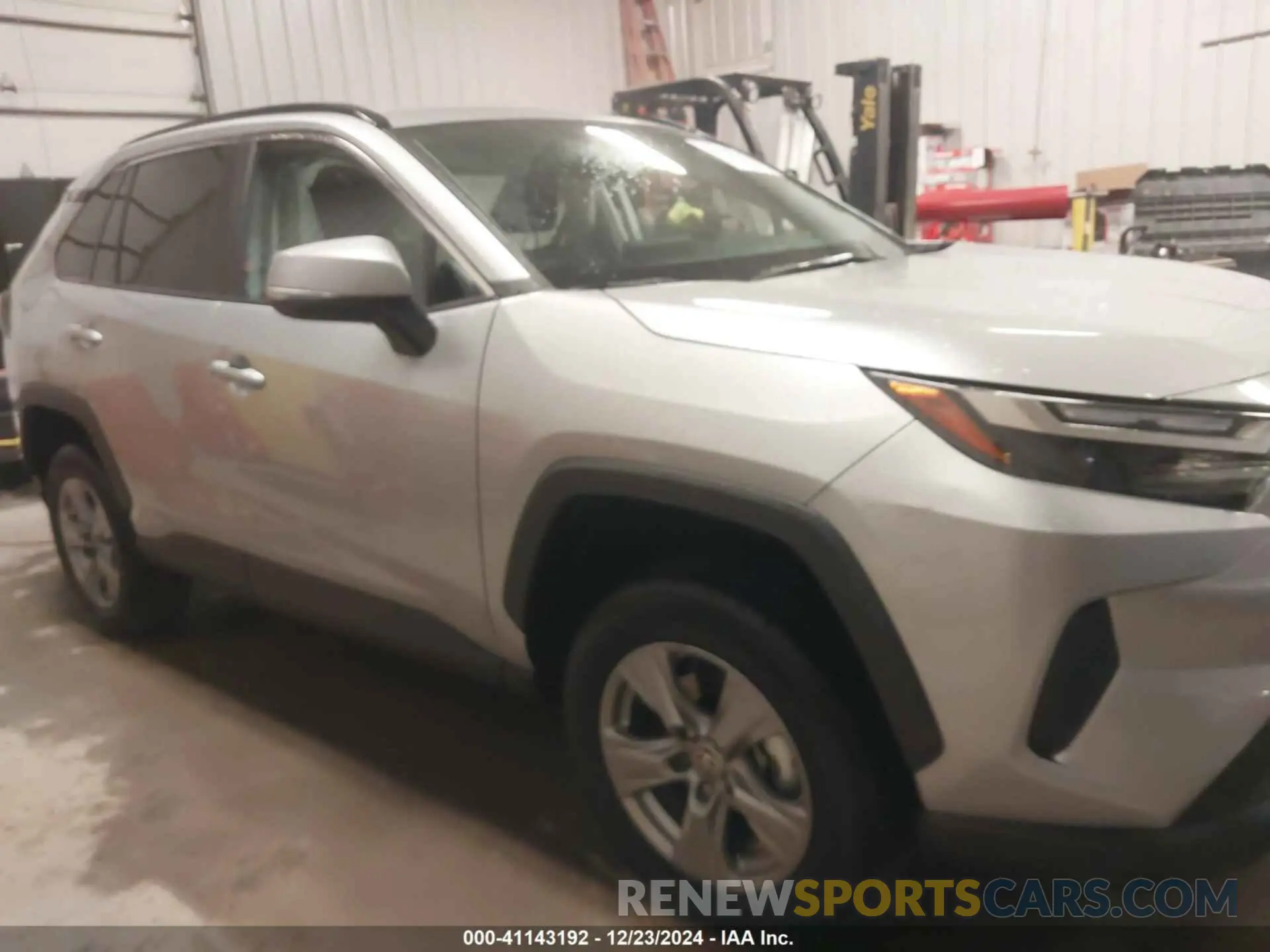14 fotografías del automóvil dañado 4T3RWRFV6RU125025 TOYOTA RAV4 HYBRID 2024