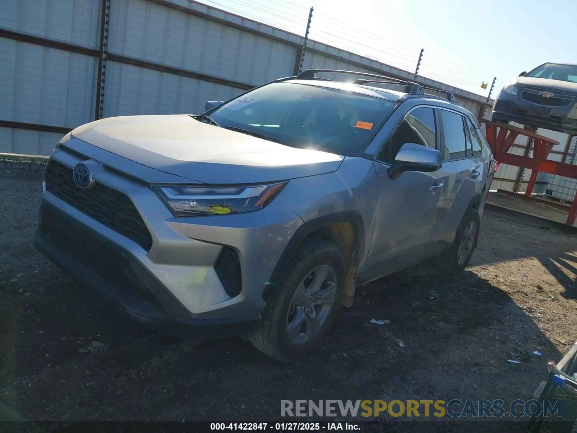 2 fotografías del automóvil dañado 4T3RWRFV7RU122506 TOYOTA RAV4 HYBRID 2024