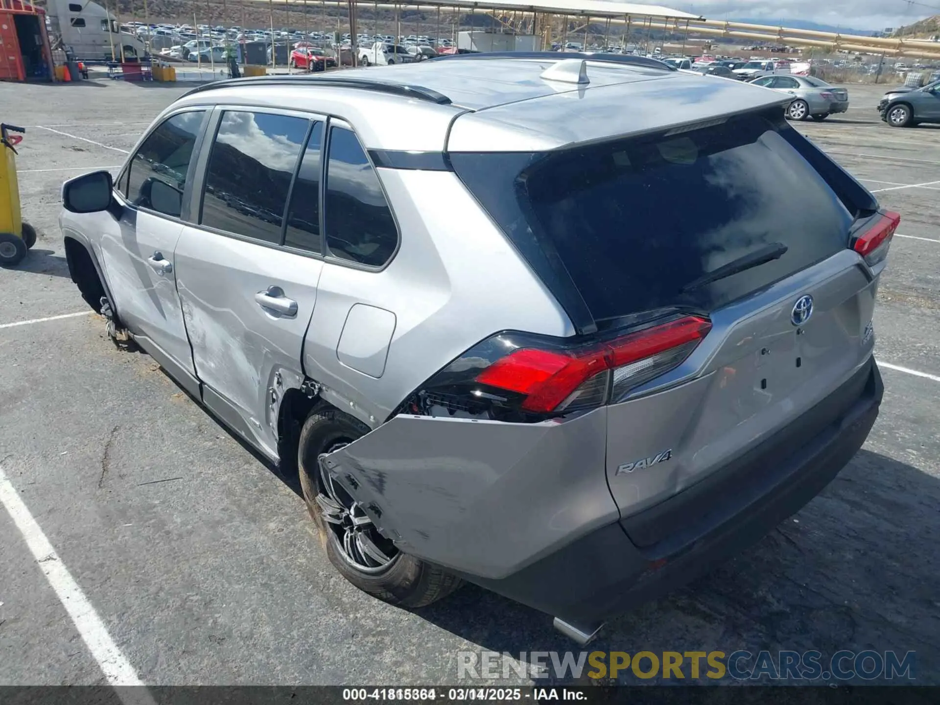 3 fotografías del automóvil dañado 4T3RWRFV7RU145753 TOYOTA RAV4 HYBRID 2024