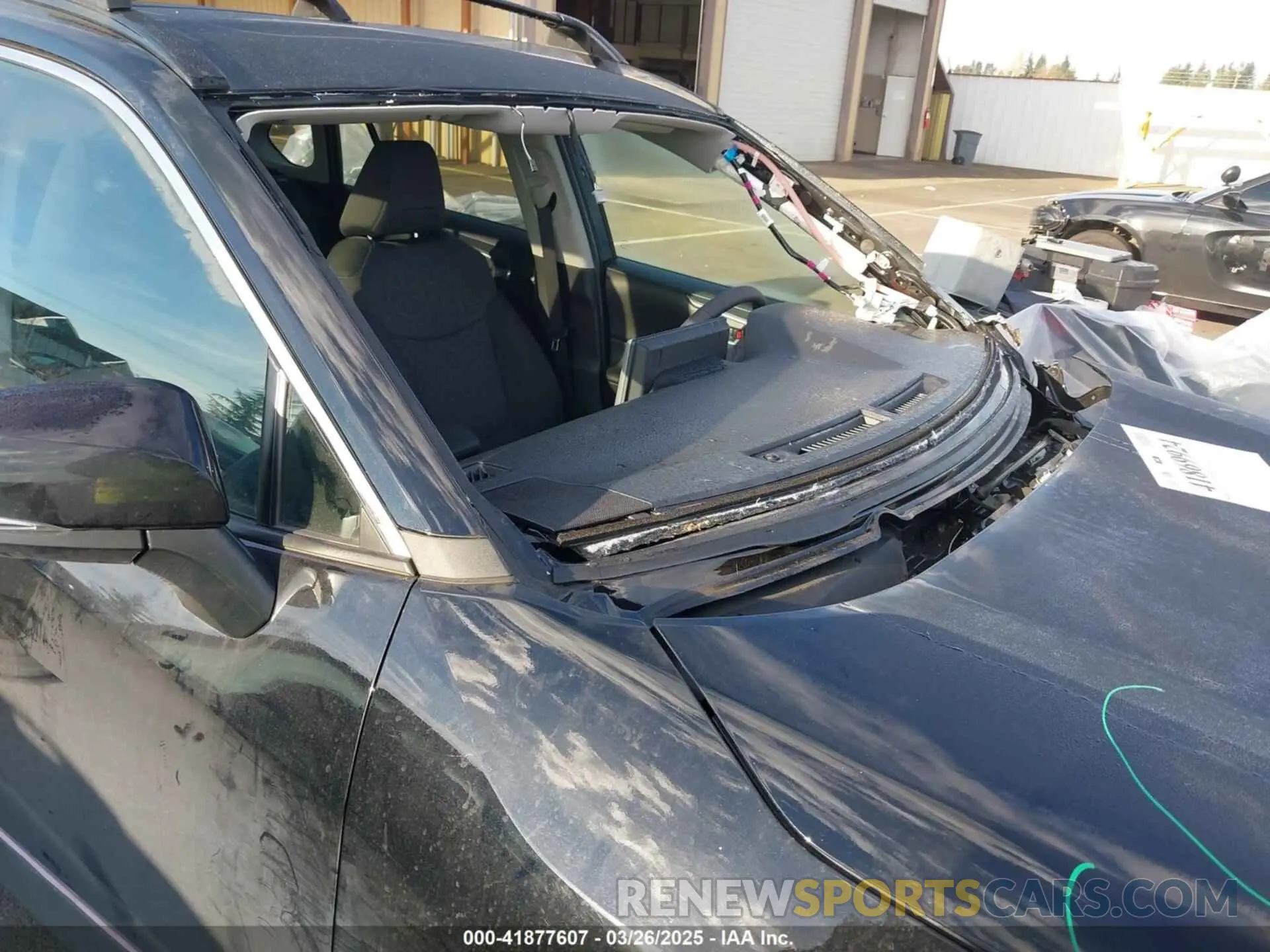 18 fotografías del automóvil dañado 4T3RWRFV8RU117959 TOYOTA RAV4 HYBRID 2024