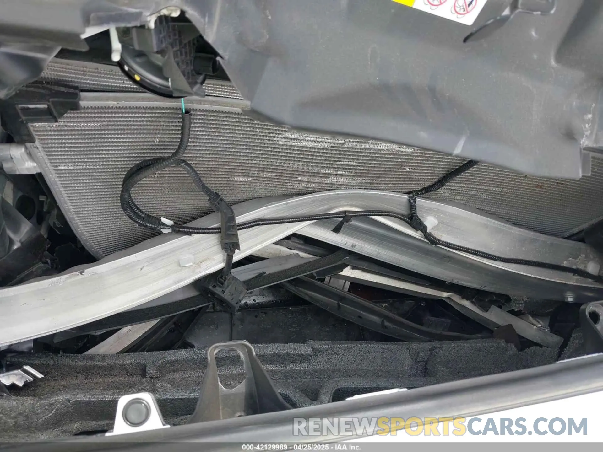 19 fotografías del automóvil dañado 4T3RWRFV8RU130923 TOYOTA RAV4 HYBRID 2024