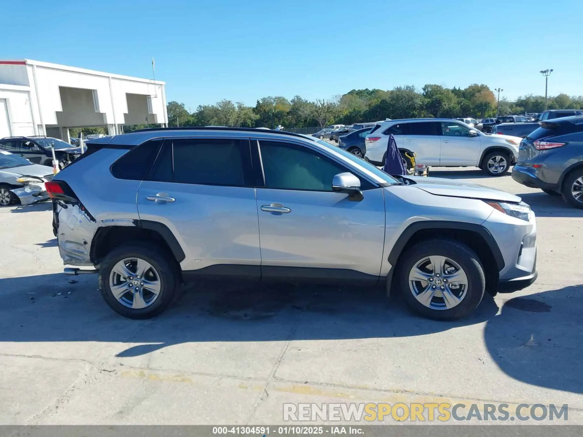 14 fotografías del automóvil dañado 4T3RWRFV8RU140271 TOYOTA RAV4 HYBRID 2024