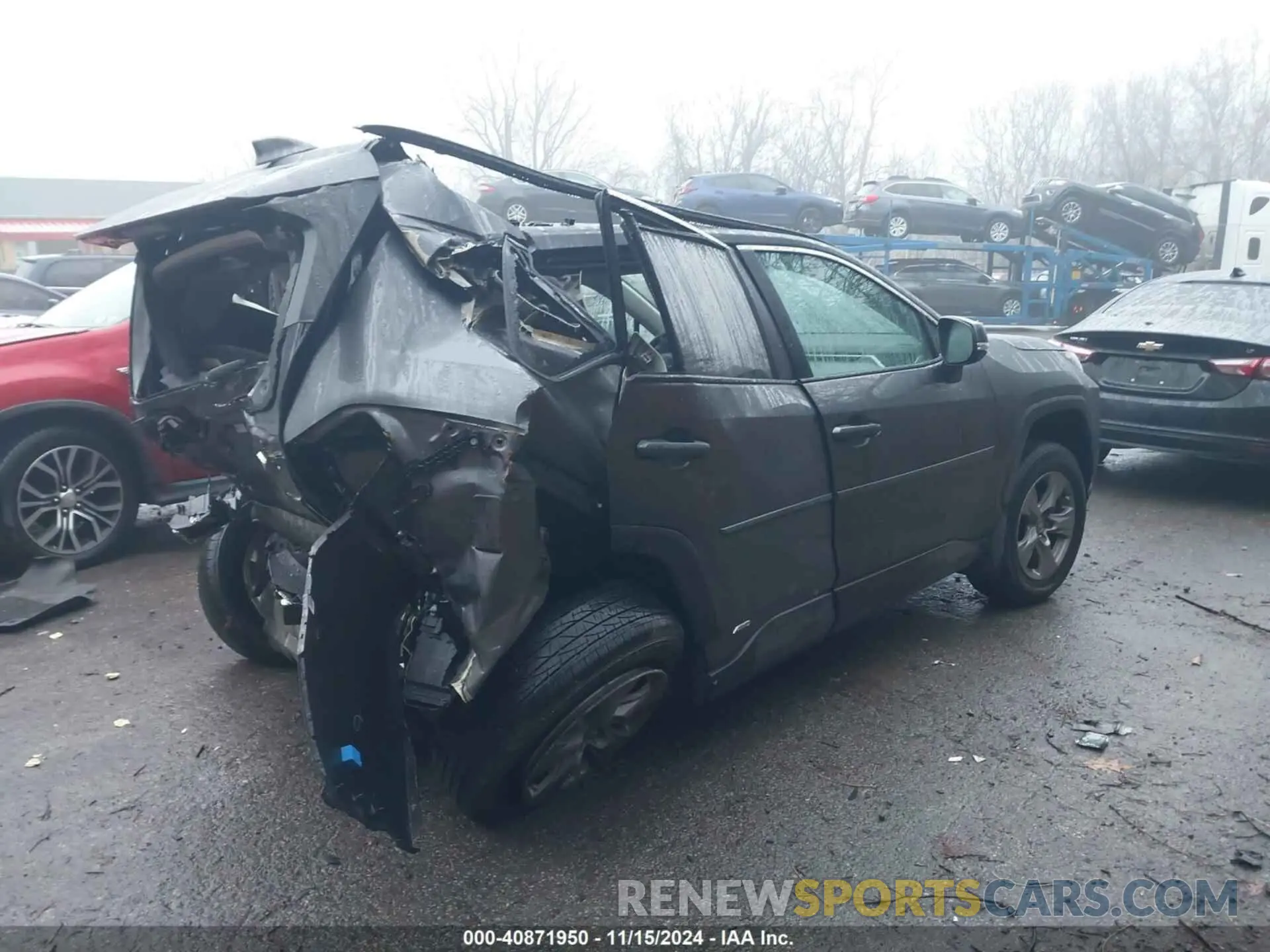 4 fotografías del automóvil dañado 4T3RWRFVXRU155760 TOYOTA RAV4 HYBRID 2024