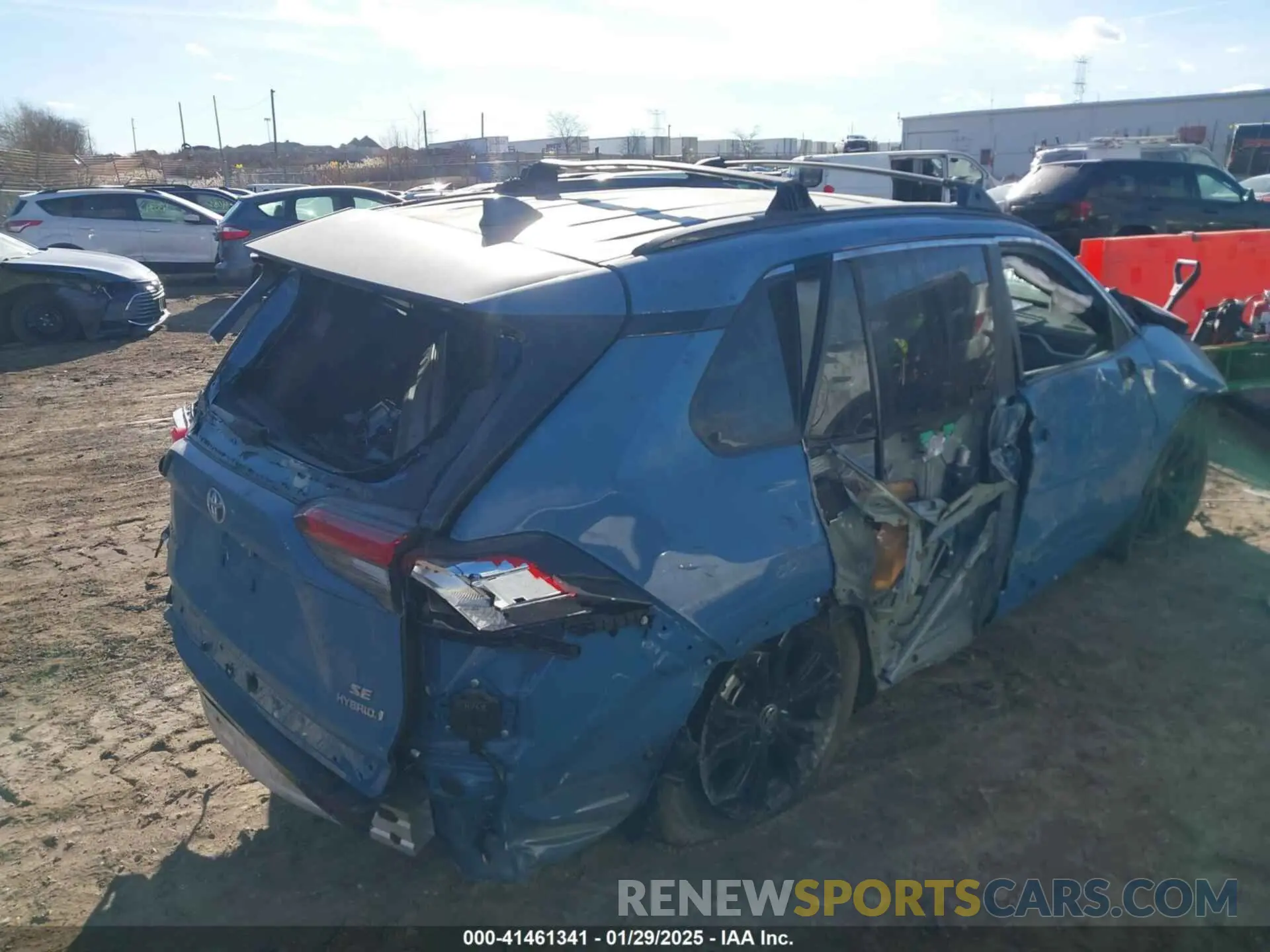 4 fotografías del automóvil dañado 4T3T6RFV7RU157696 TOYOTA RAV4 HYBRID 2024