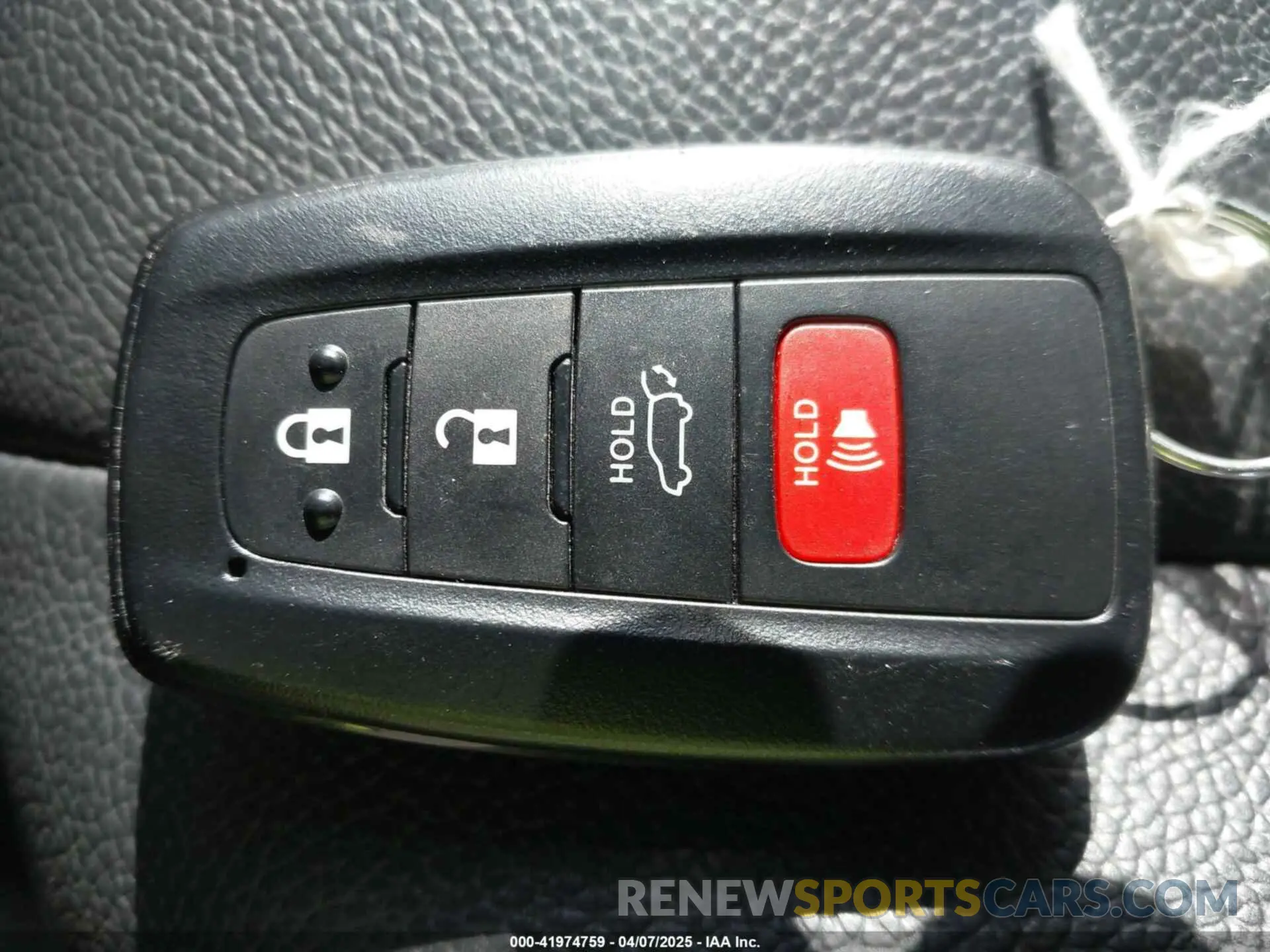 11 fotografías del automóvil dañado 4T3T6RFV8RU141765 TOYOTA RAV4 HYBRID 2024