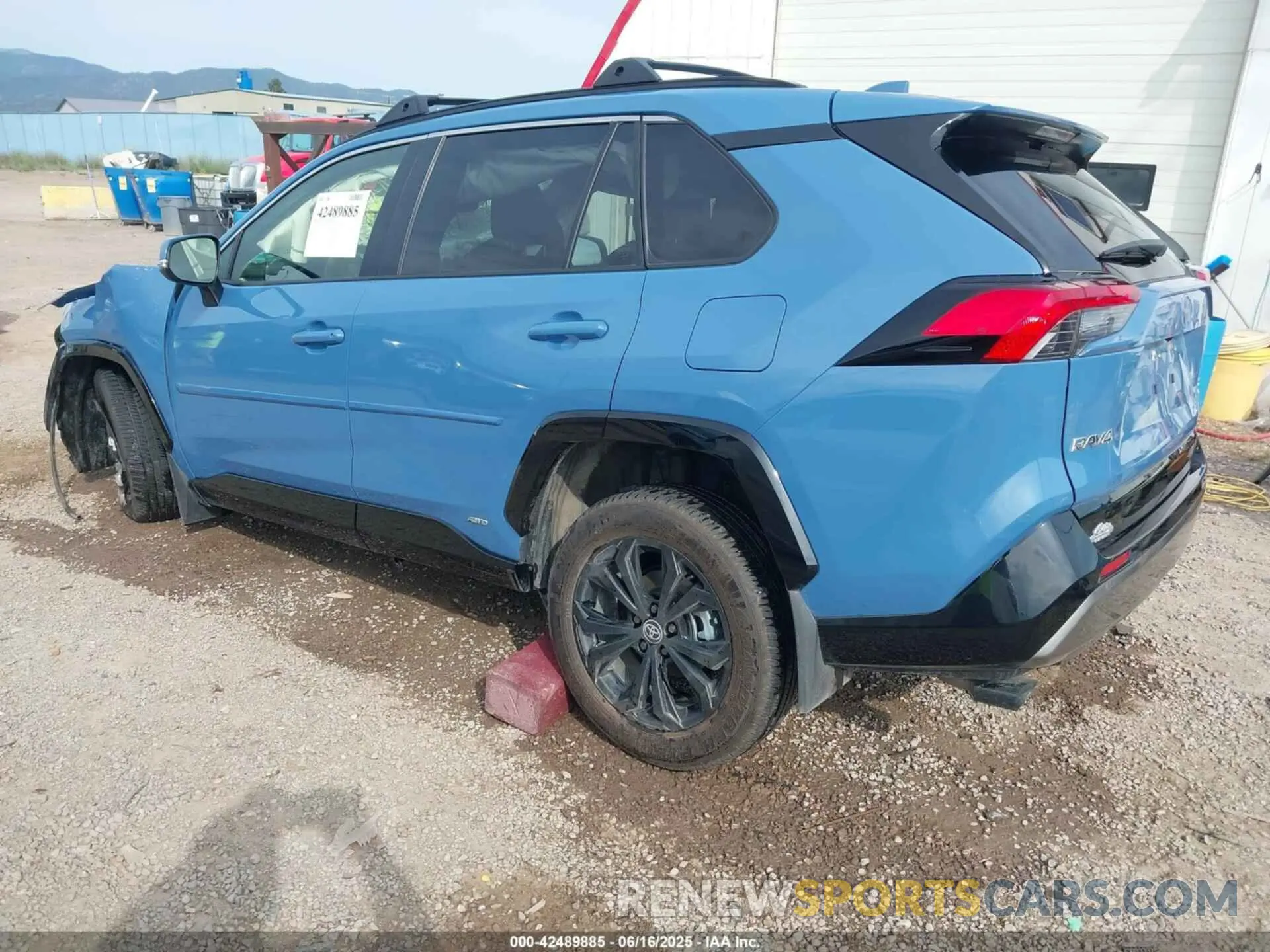 3 fotografías del automóvil dañado JTM16RFV4RD139533 TOYOTA RAV4 HYBRID 2024