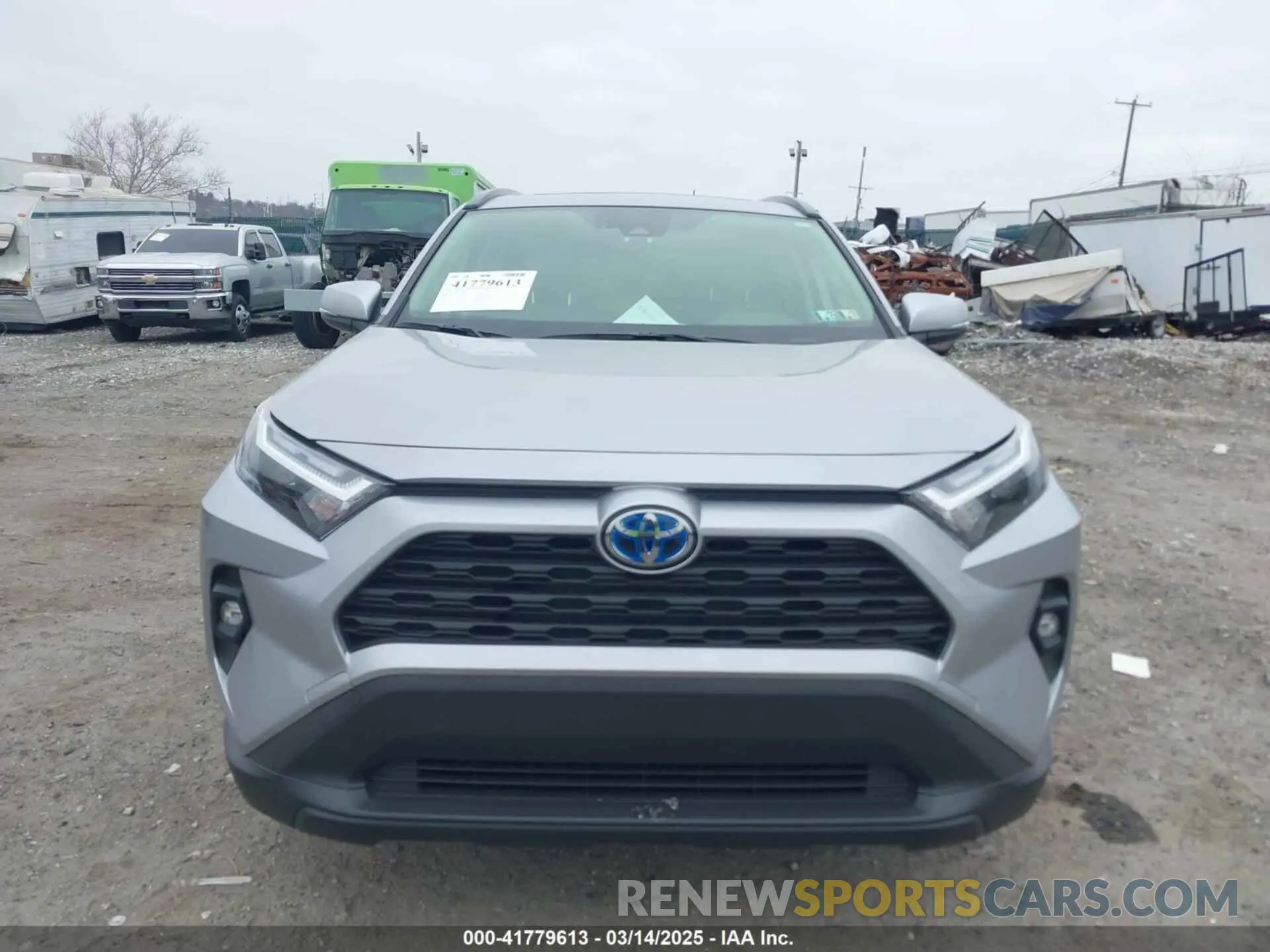 11 fotografías del automóvil dañado JTMB6RFV0RD140022 TOYOTA RAV4 HYBRID 2024