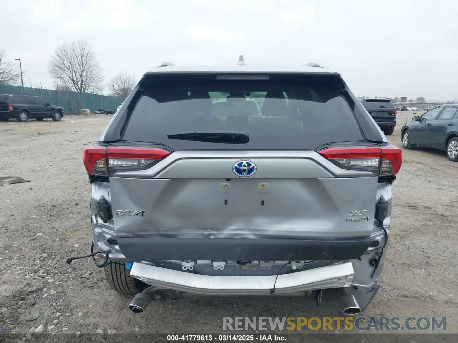 15 fotografías del automóvil dañado JTMB6RFV0RD140022 TOYOTA RAV4 HYBRID 2024