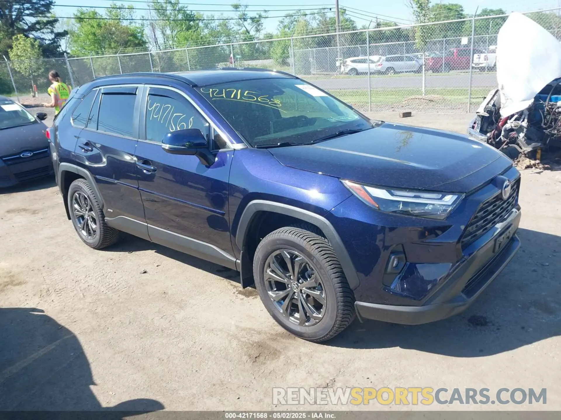 1 fotografías del automóvil dañado JTMB6RFV3RJ041700 TOYOTA RAV4 HYBRID 2024