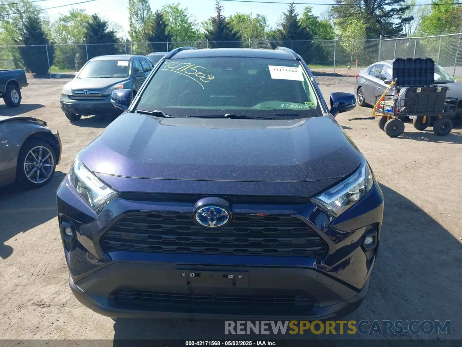 12 fotografías del automóvil dañado JTMB6RFV3RJ041700 TOYOTA RAV4 HYBRID 2024