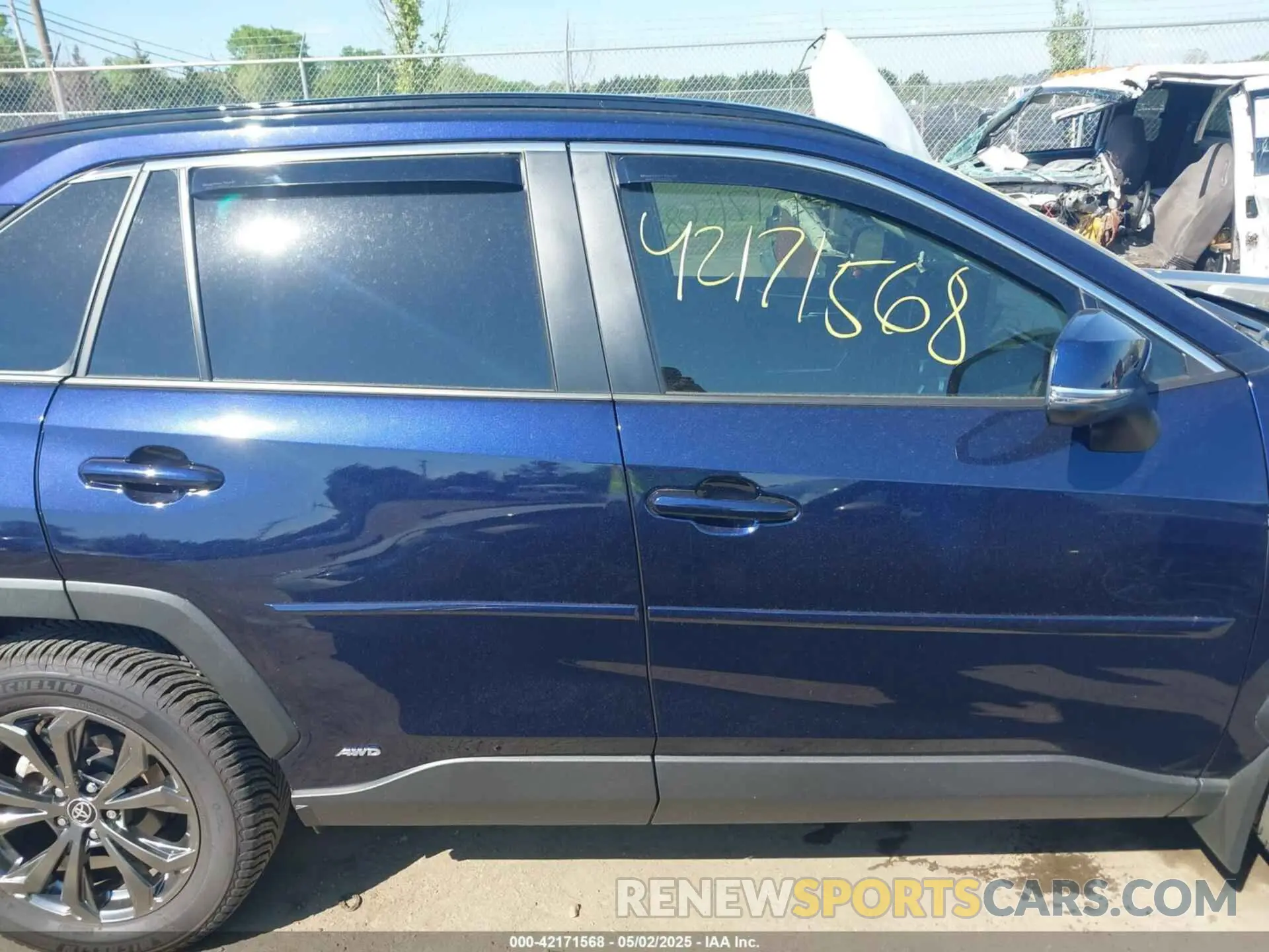 13 fotografías del automóvil dañado JTMB6RFV3RJ041700 TOYOTA RAV4 HYBRID 2024