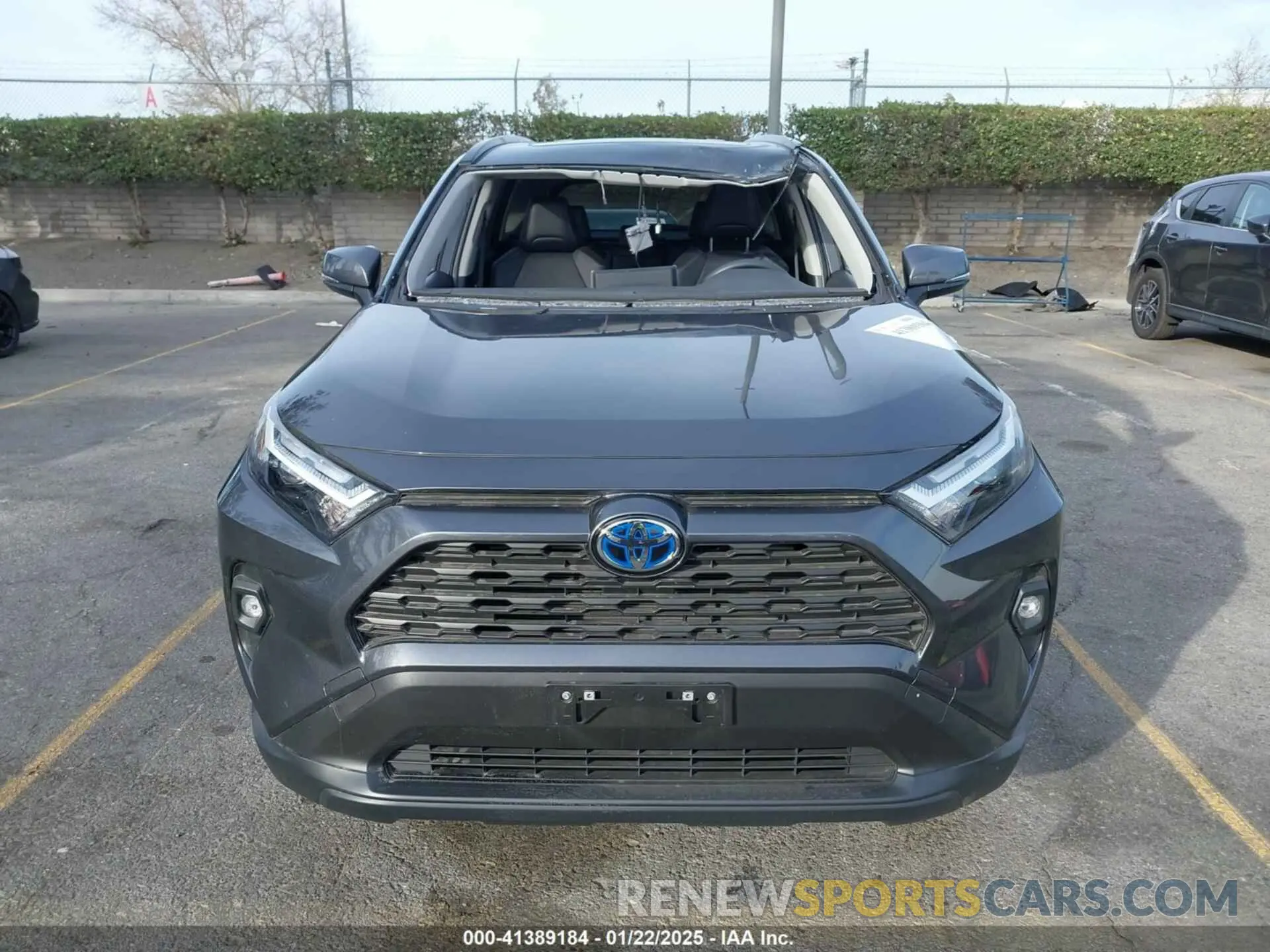 12 fotografías del automóvil dañado JTMB6RFV6RD123919 TOYOTA RAV4 HYBRID 2024