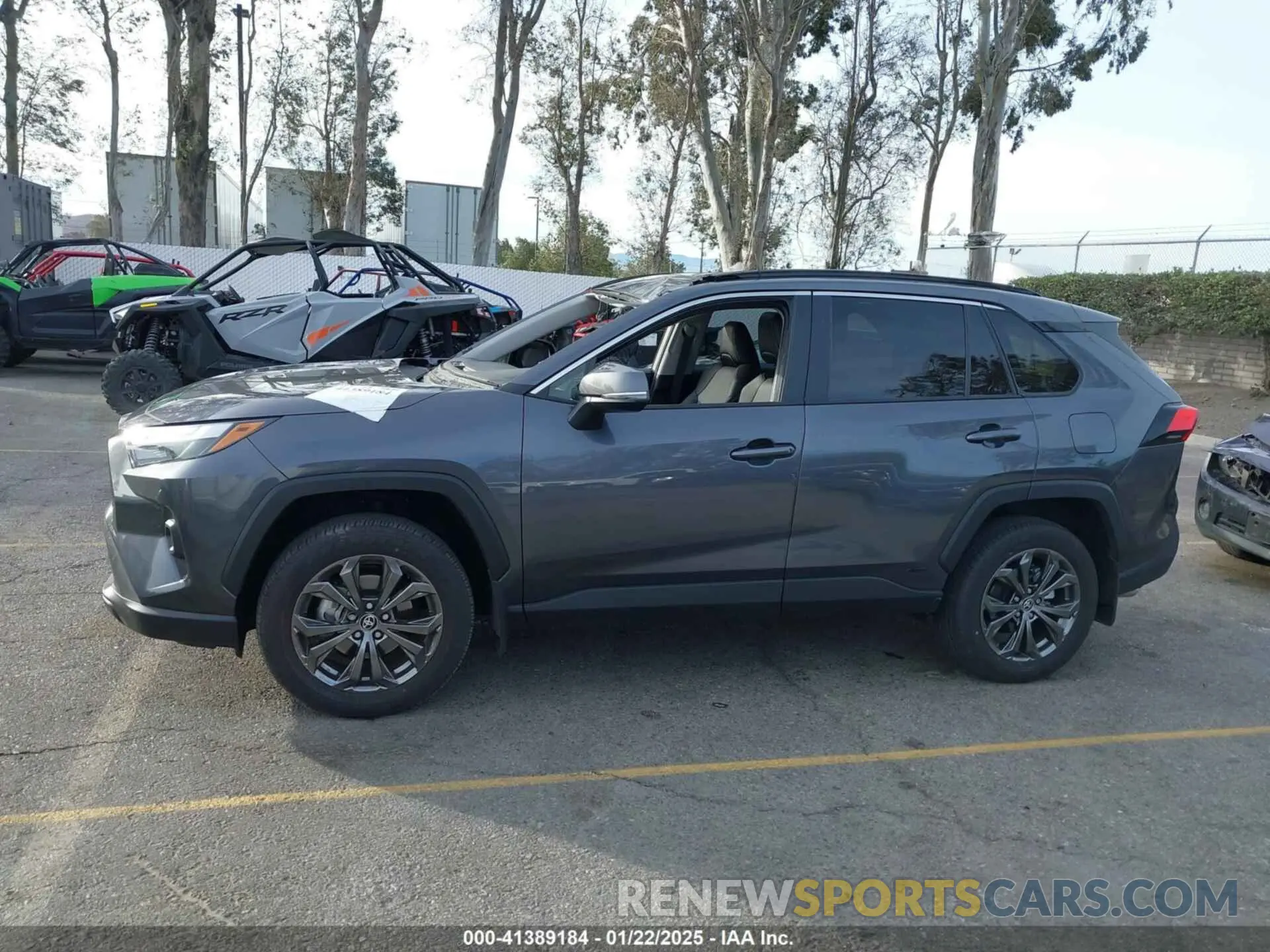 14 fotografías del automóvil dañado JTMB6RFV6RD123919 TOYOTA RAV4 HYBRID 2024