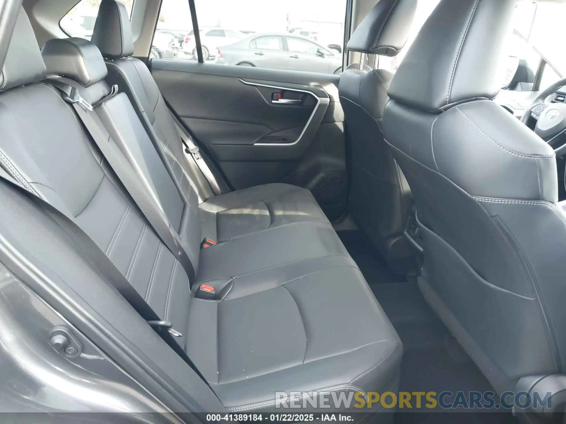 8 fotografías del automóvil dañado JTMB6RFV6RD123919 TOYOTA RAV4 HYBRID 2024