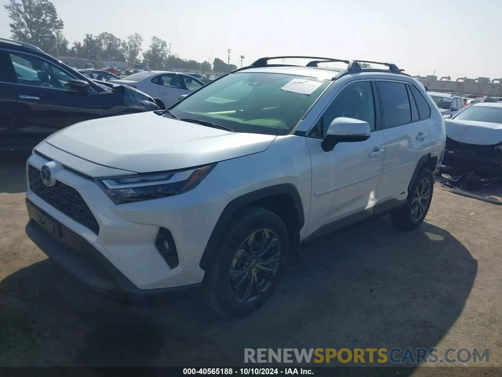 2 fotografías del automóvil dañado JTMB6RFV6RJ044865 TOYOTA RAV4 HYBRID 2024