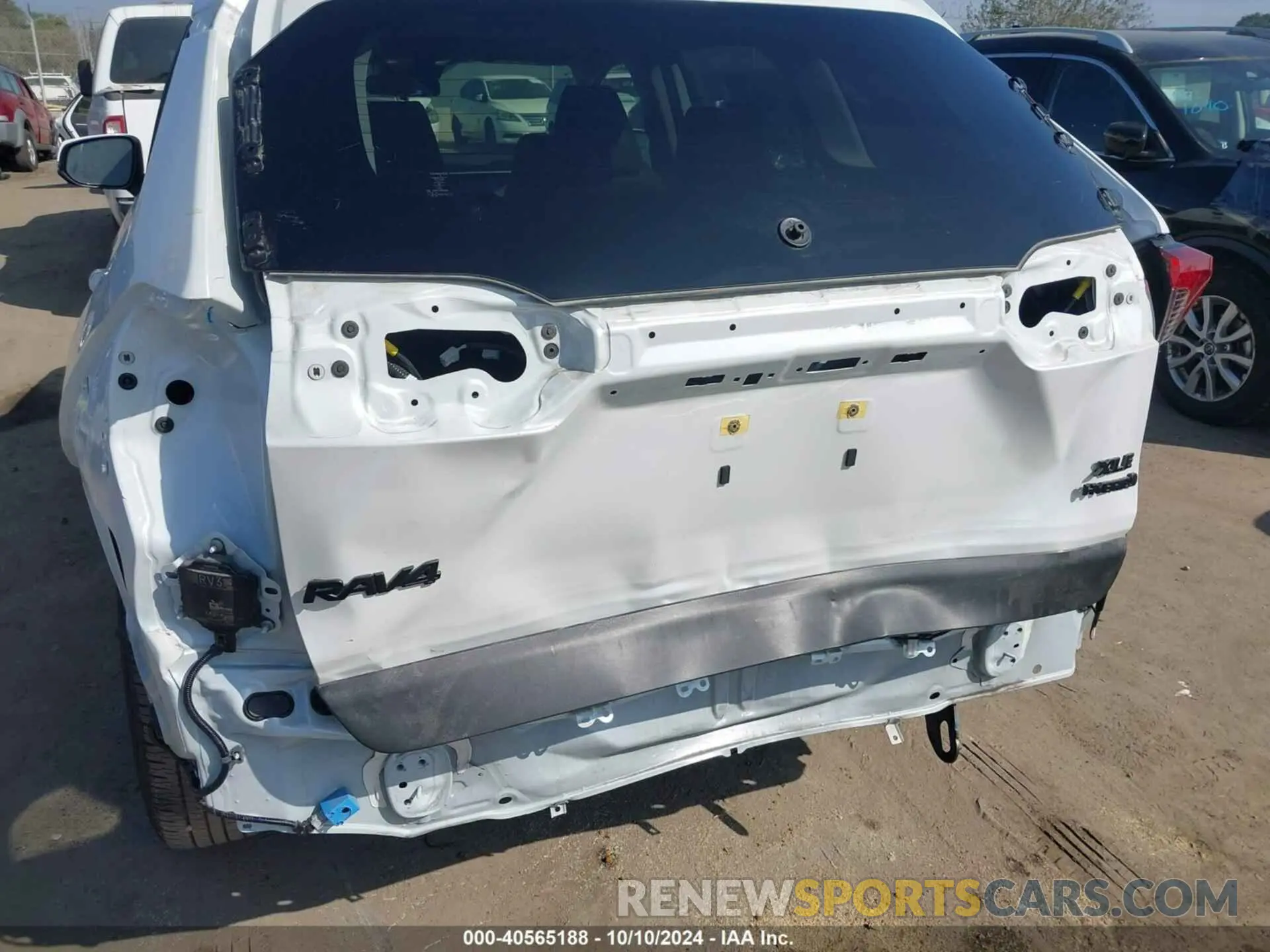 6 fotografías del automóvil dañado JTMB6RFV6RJ044865 TOYOTA RAV4 HYBRID 2024